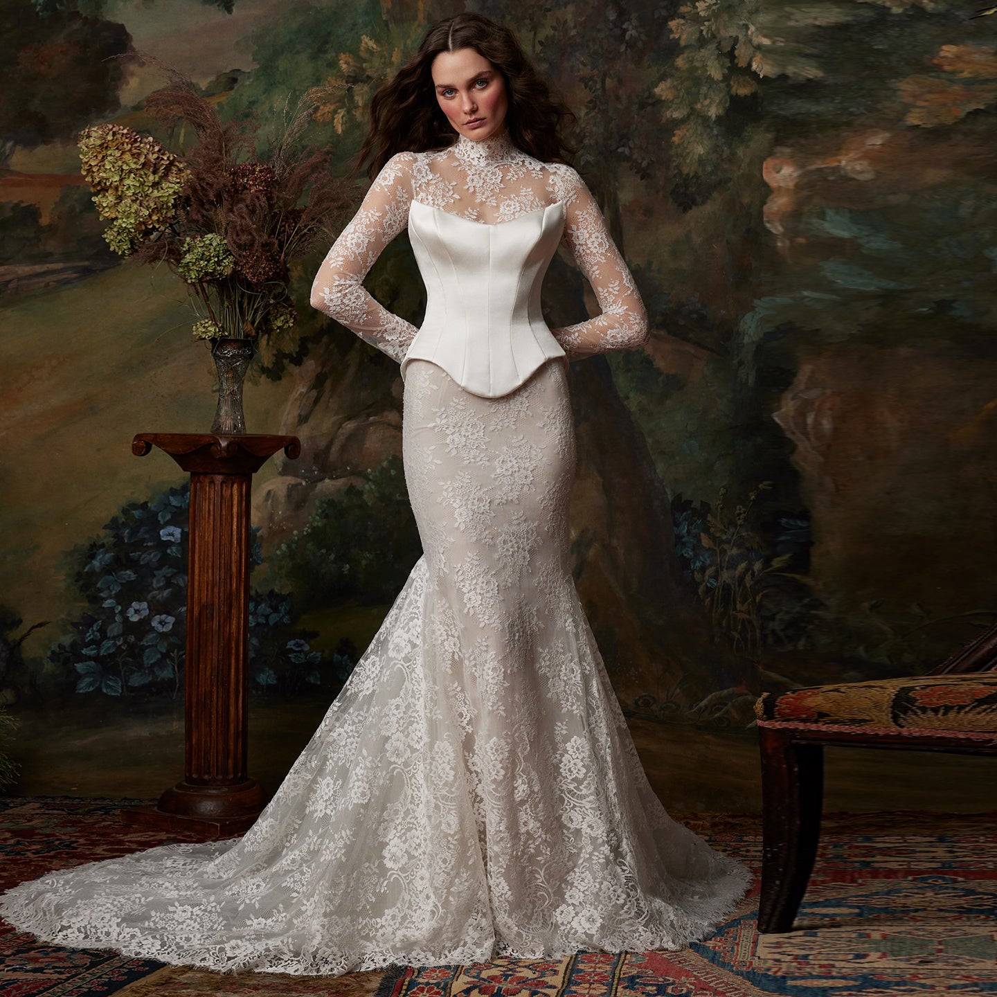 Luxury Vintage Lace Mermaid Wedding Dress with Corset Bodice SW080