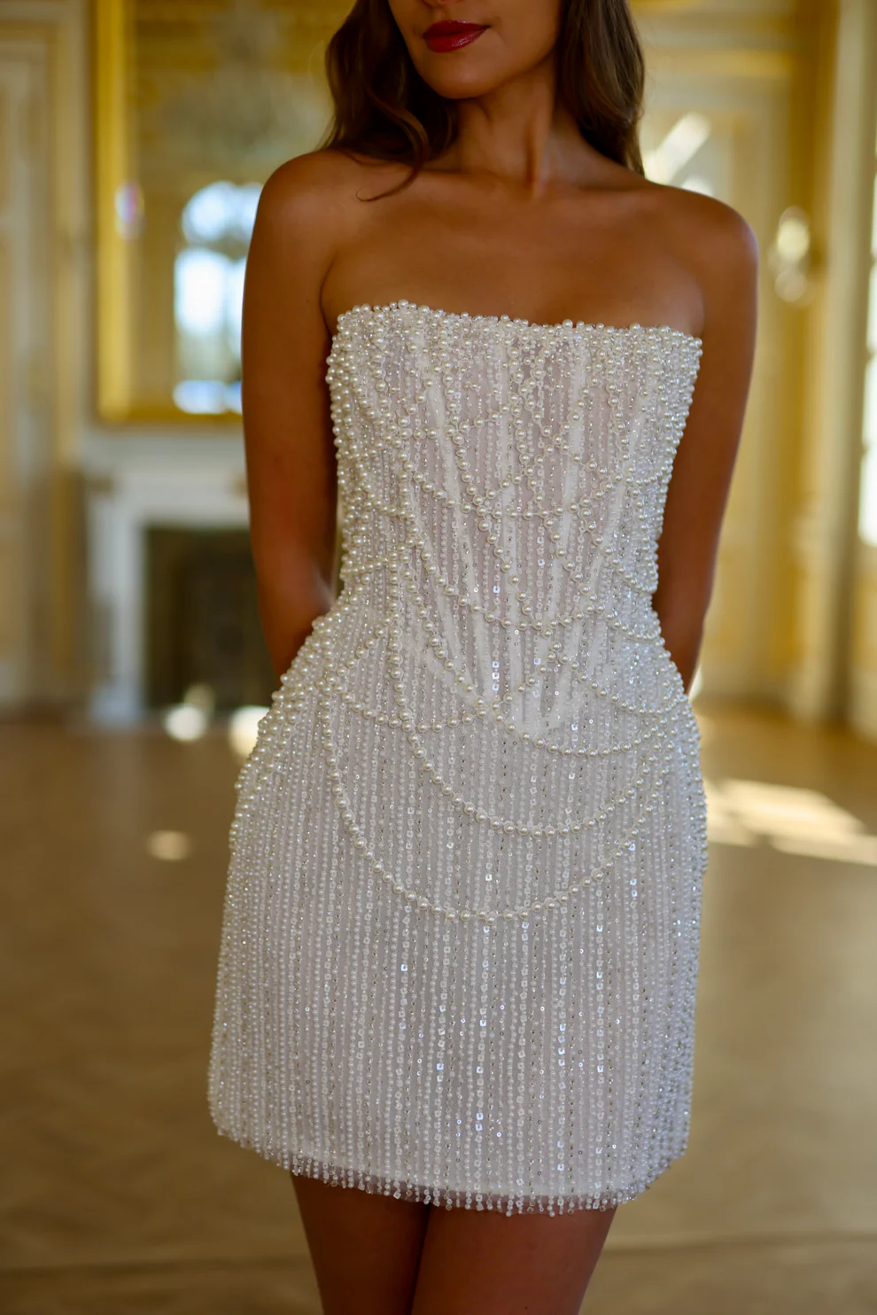 Luxury Strapless Beaded Short Wedding Dress SW086