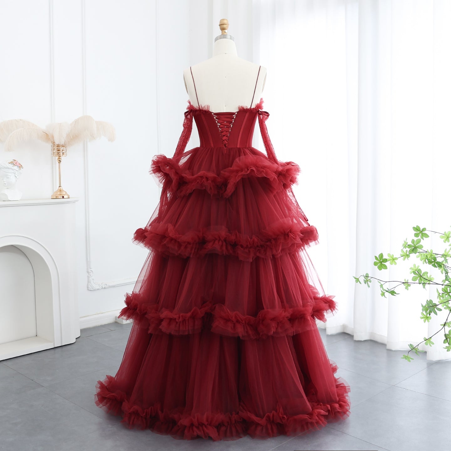 Burgundy Tulle Tiered Ruffles Evening Dresses with Gloves SF472