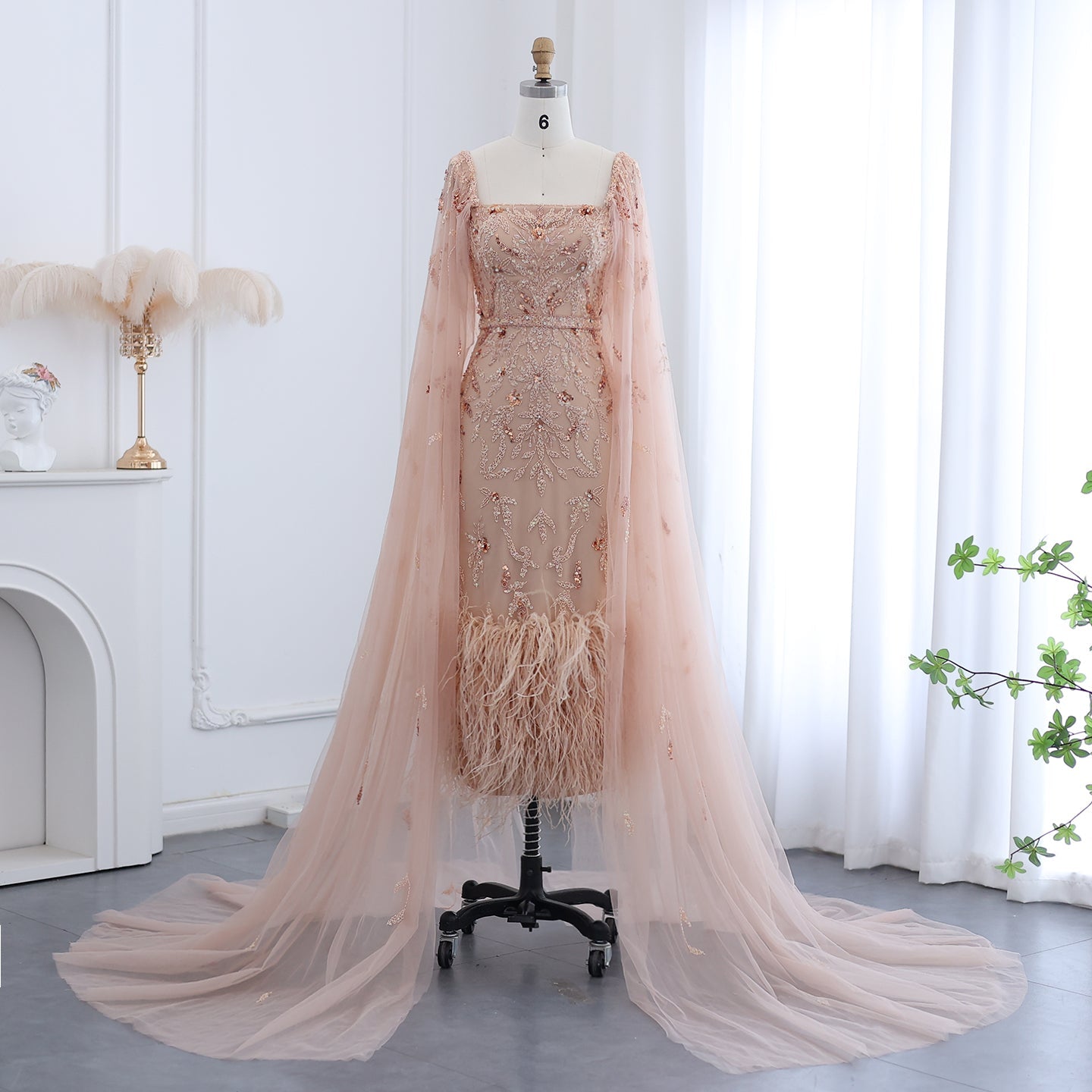 Luxury Feathers Lilac Evening Dress with Cape Sleeves SS381