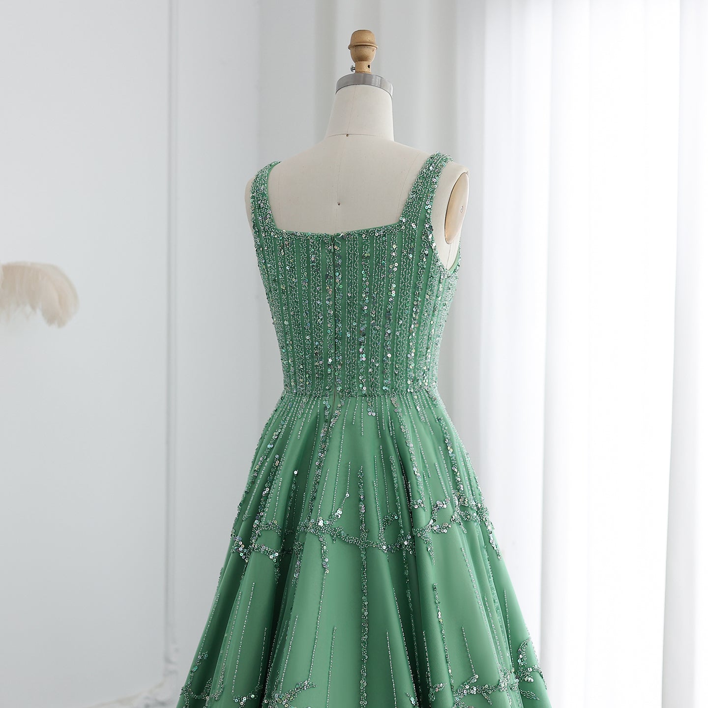 Luxury Beaded Green Spaghetti Evening Dresses SS225