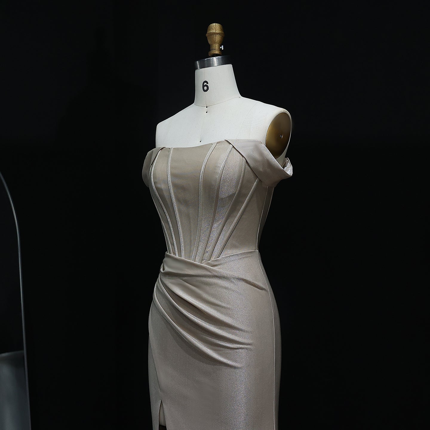 Elegant Champagne Evening Gown with Side Slit Long Mermaid Prom Dresses
