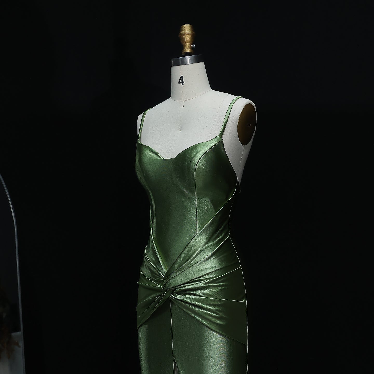 Elegant Silky Satin Green Mermaid Prom Dresses with Slit Spaghetti Straps Special Occasion Gowns