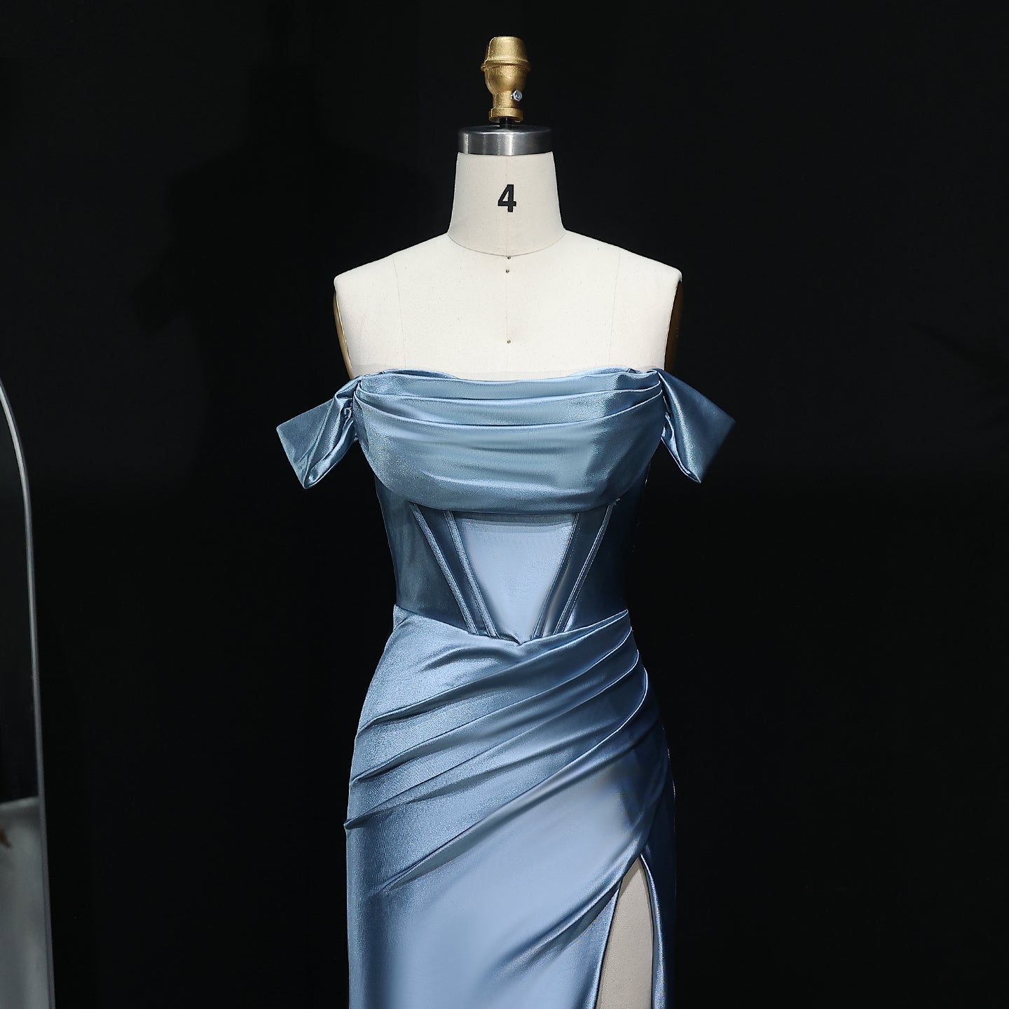 Chic Off-Shoulder Satin Sky Blue Prom Dress with Slit Women Special Occasion Evening Party Gowns
