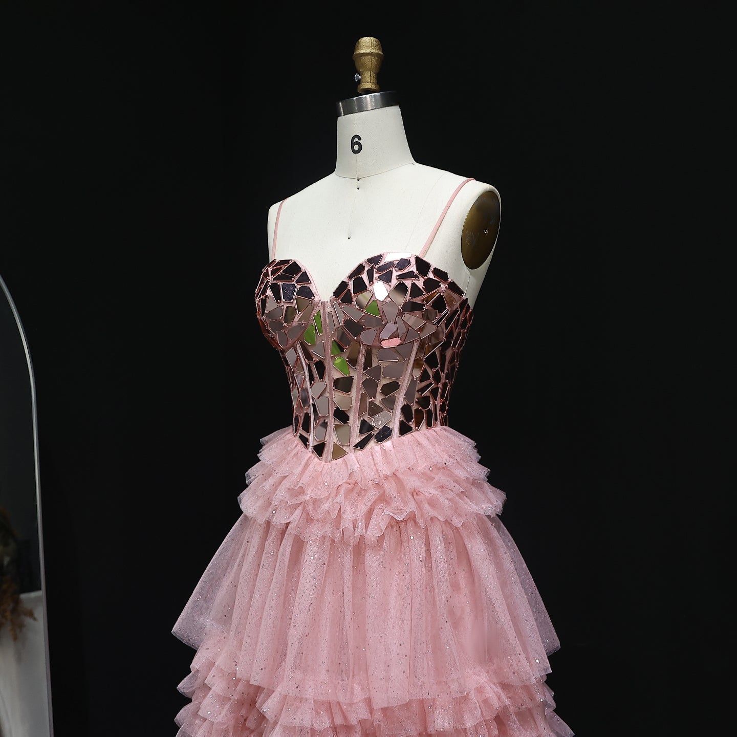 Elegan Pink Ruffled Tulle Prom Dress 2025 Sweetheart Sequined Corset Evening Birthday Party Gowns