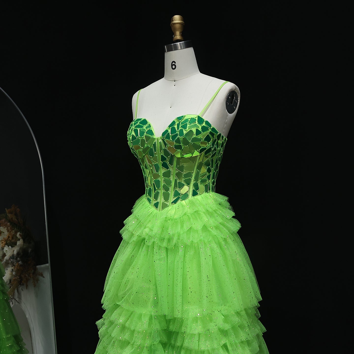 Elegan Pink Ruffled Tulle Prom Dress 2025 Sweetheart Sequined Corset Evening Birthday Party Gowns
