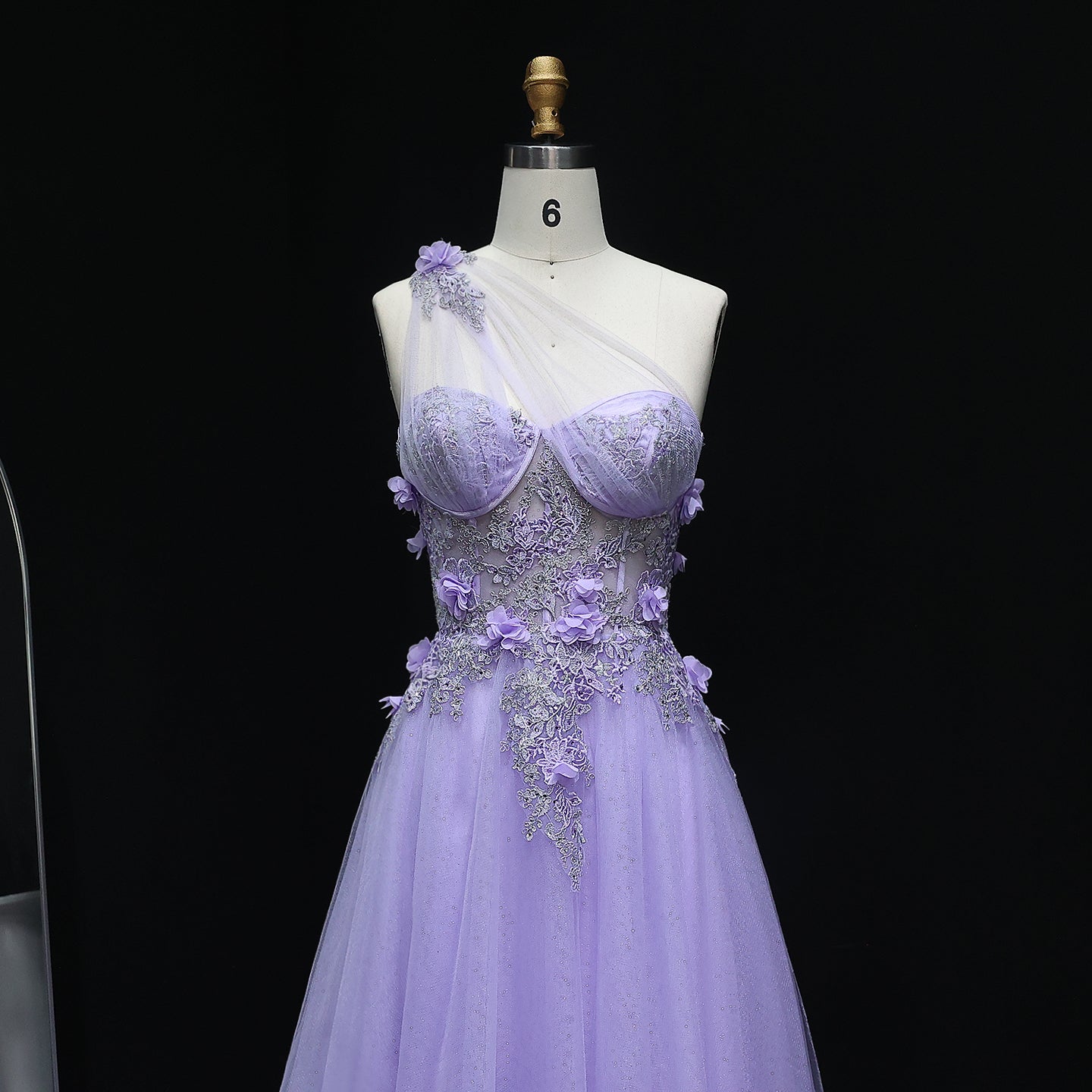 Elegant Lilac Tulle Evening Gown with Floral One Shoulder Sweetheart Sage Green Party Prom Dresses