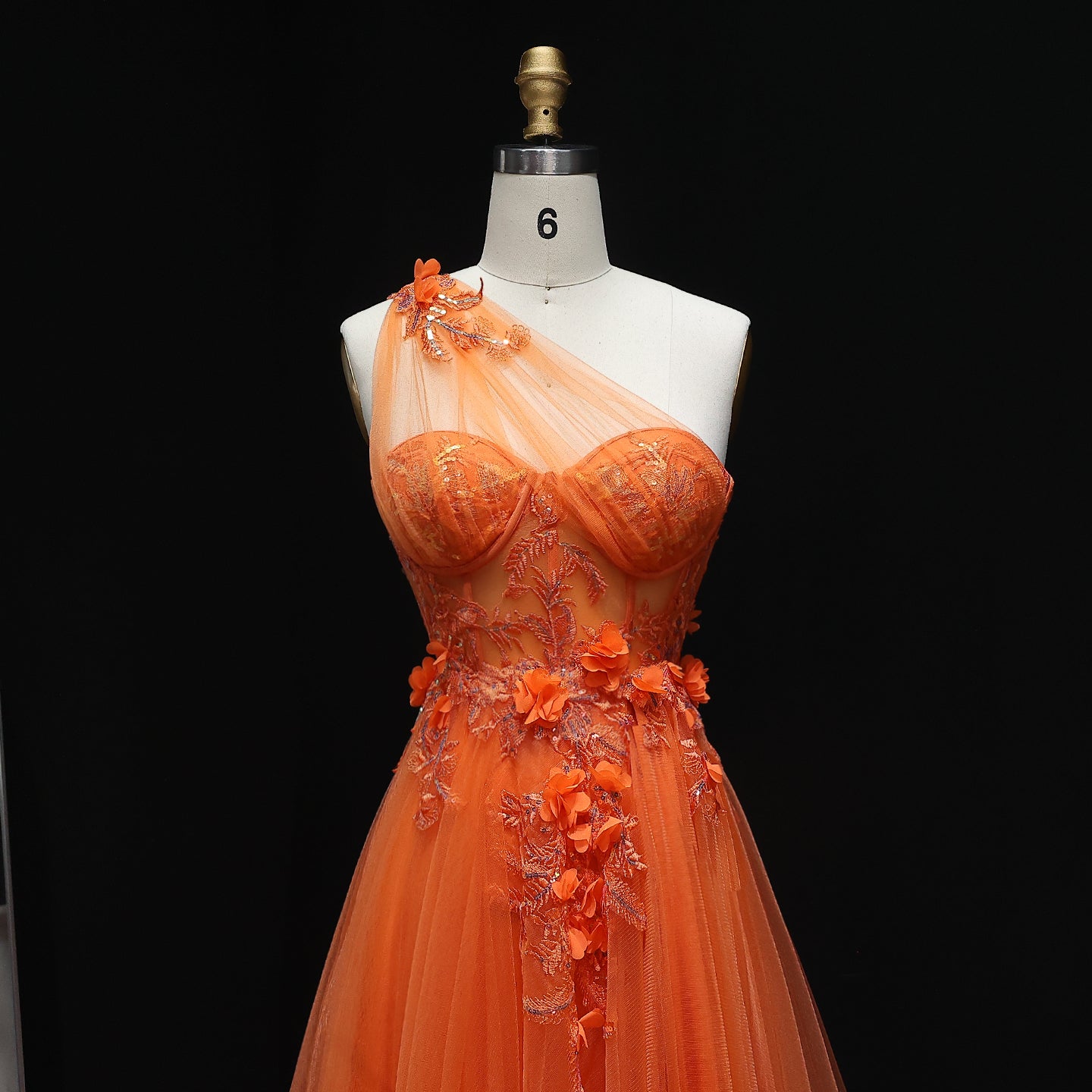 Elegant Lilac Tulle Evening Gown with Floral One Shoulder Sweetheart Sage Green Party Prom Dresses