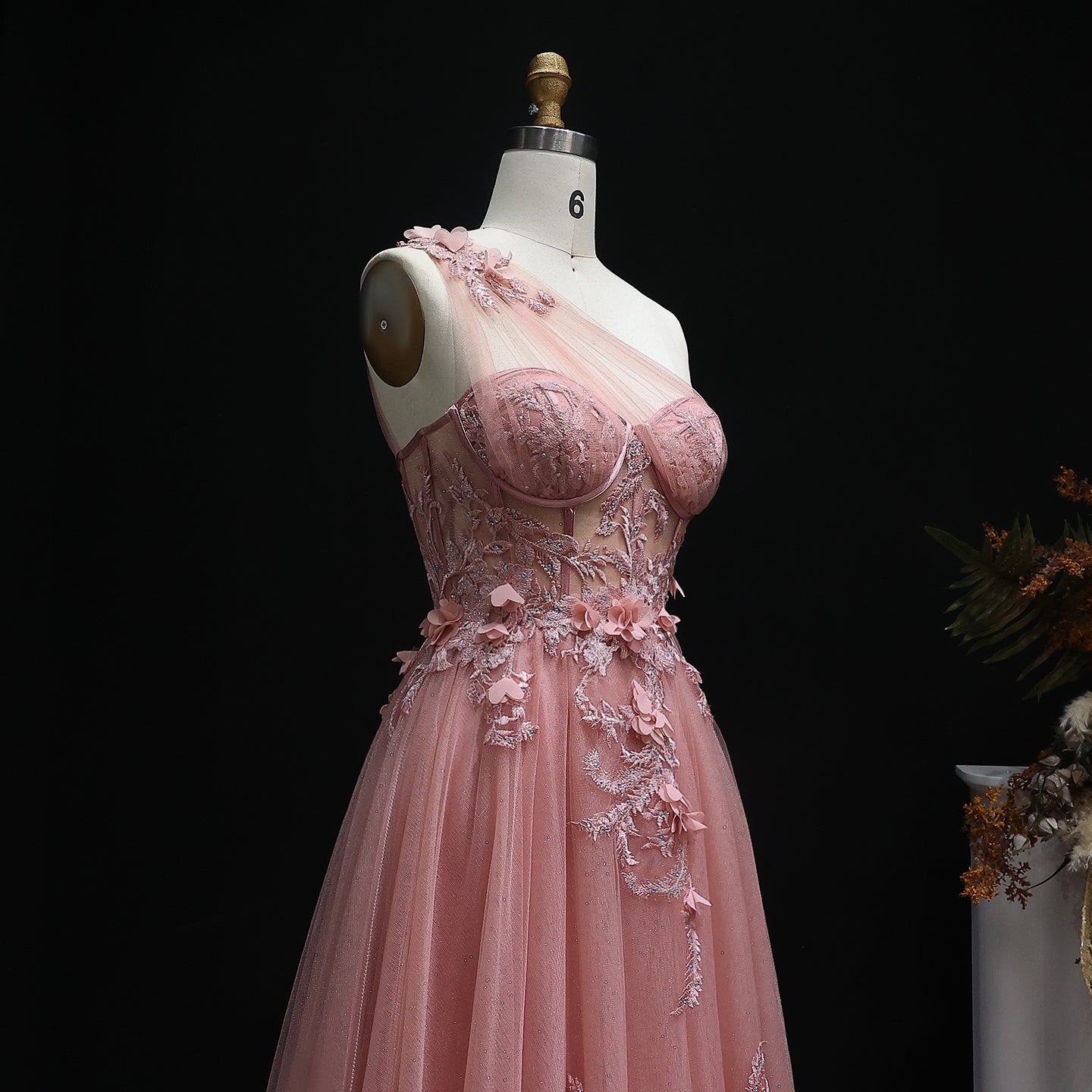 Elegant Lilac Tulle Evening Gown with Floral One Shoulder Sweetheart Sage Green Party Prom Dresses