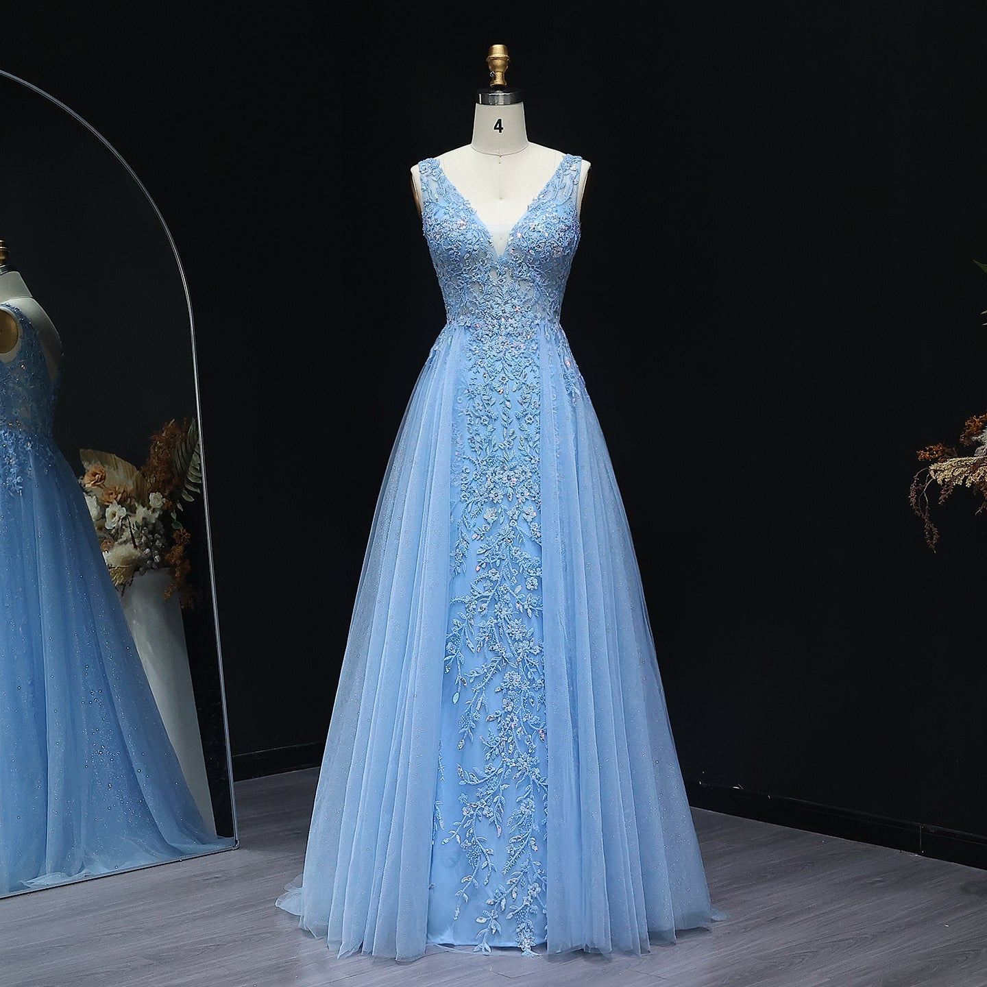Luxury Blue Embroidery V-Neck Tulle Long Prom Dresses with Overskirt Wedding Birthday Party Gowns