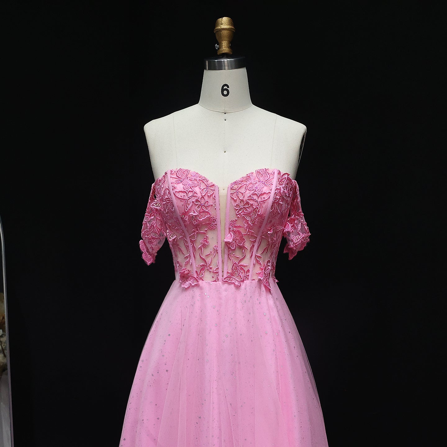 Sparkly Off-Shoulder Pink Appliques Prom Dress for Women Lace-up Tulle A-line Evening Party Gowns