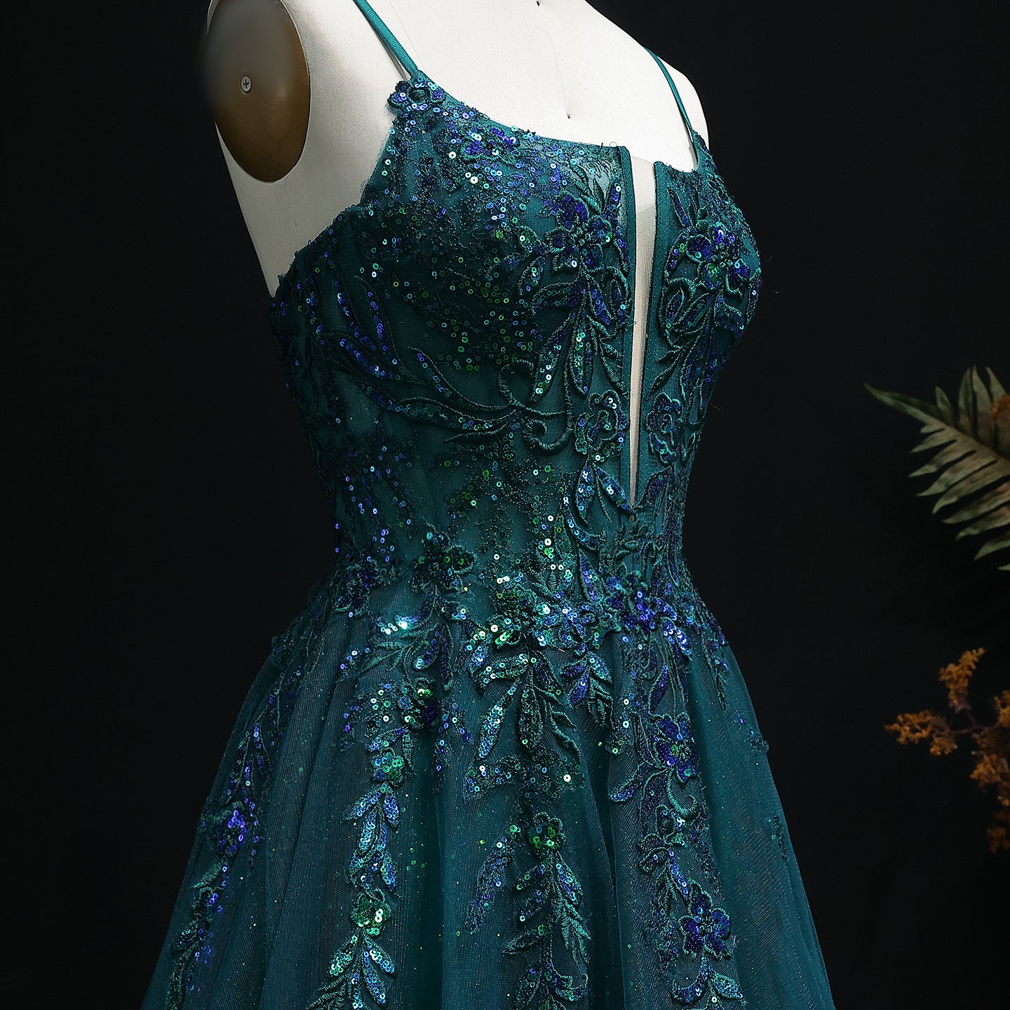 Sparkle Sequined Emerald Green Prom Dresses for Girls Spaghetti Straps Lace-up Evening Party Gowns