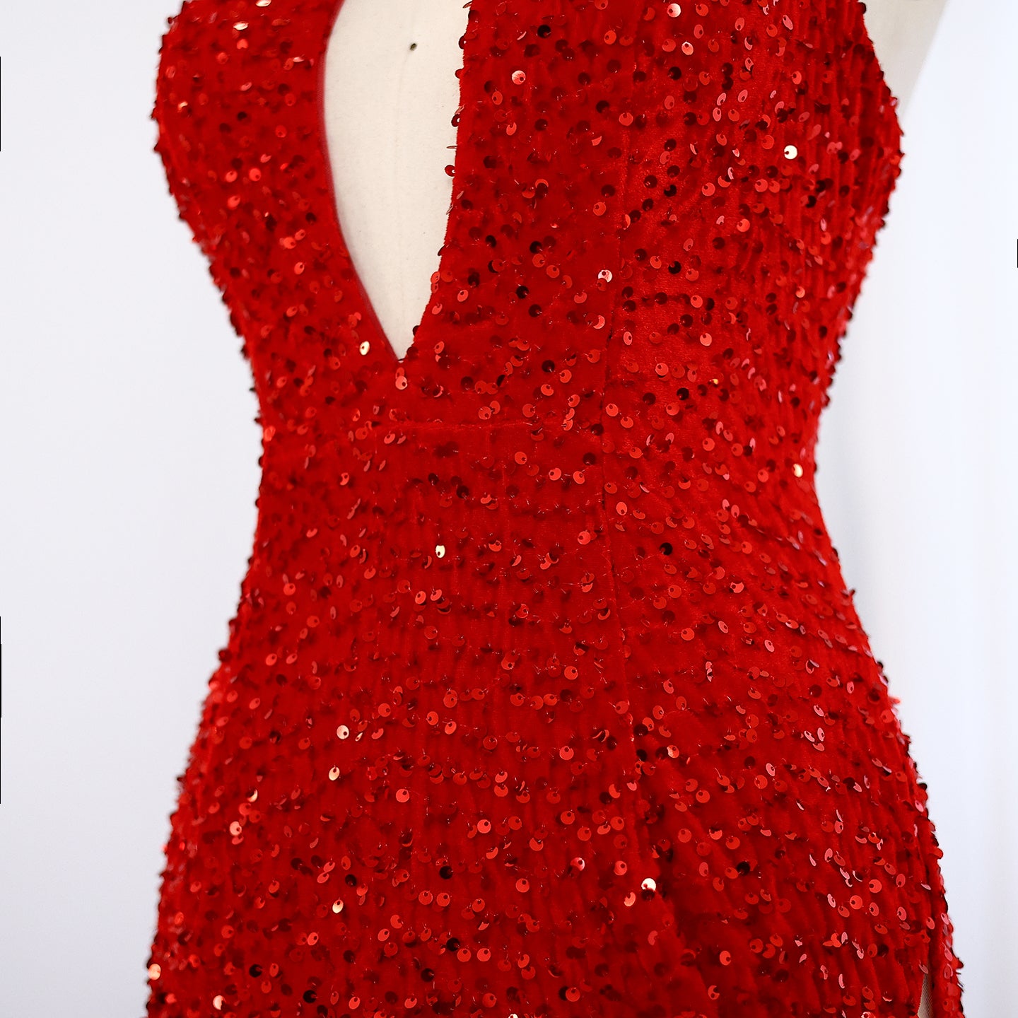 Elegant Red Sequined Halter Mermaid Gown Evening Prom SH007