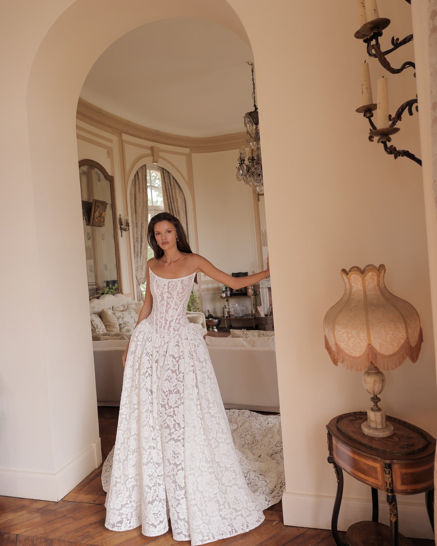 Elegant Romantic Lace Corset A-Line Wedding Dress SW077