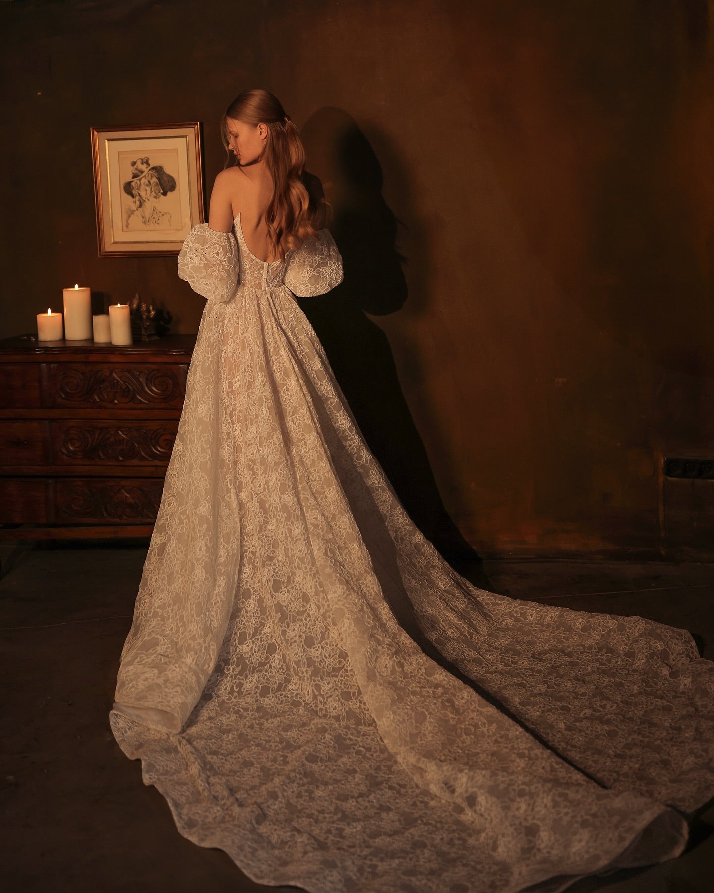 Luxury Off Shoulder Puff Sleeve Lace Ball Gown Wedding Dress SW074