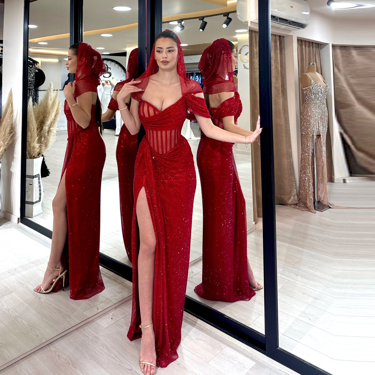 Luxury Beaded Dubai Evening Dress with Slit and Removable Veil SH549