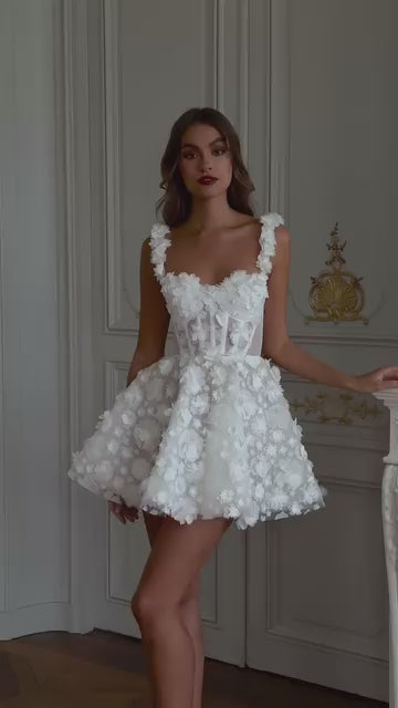 Load video: Luxury Romantic 3D Floral Mini Wedding Dress with Puffy Skirt SW097