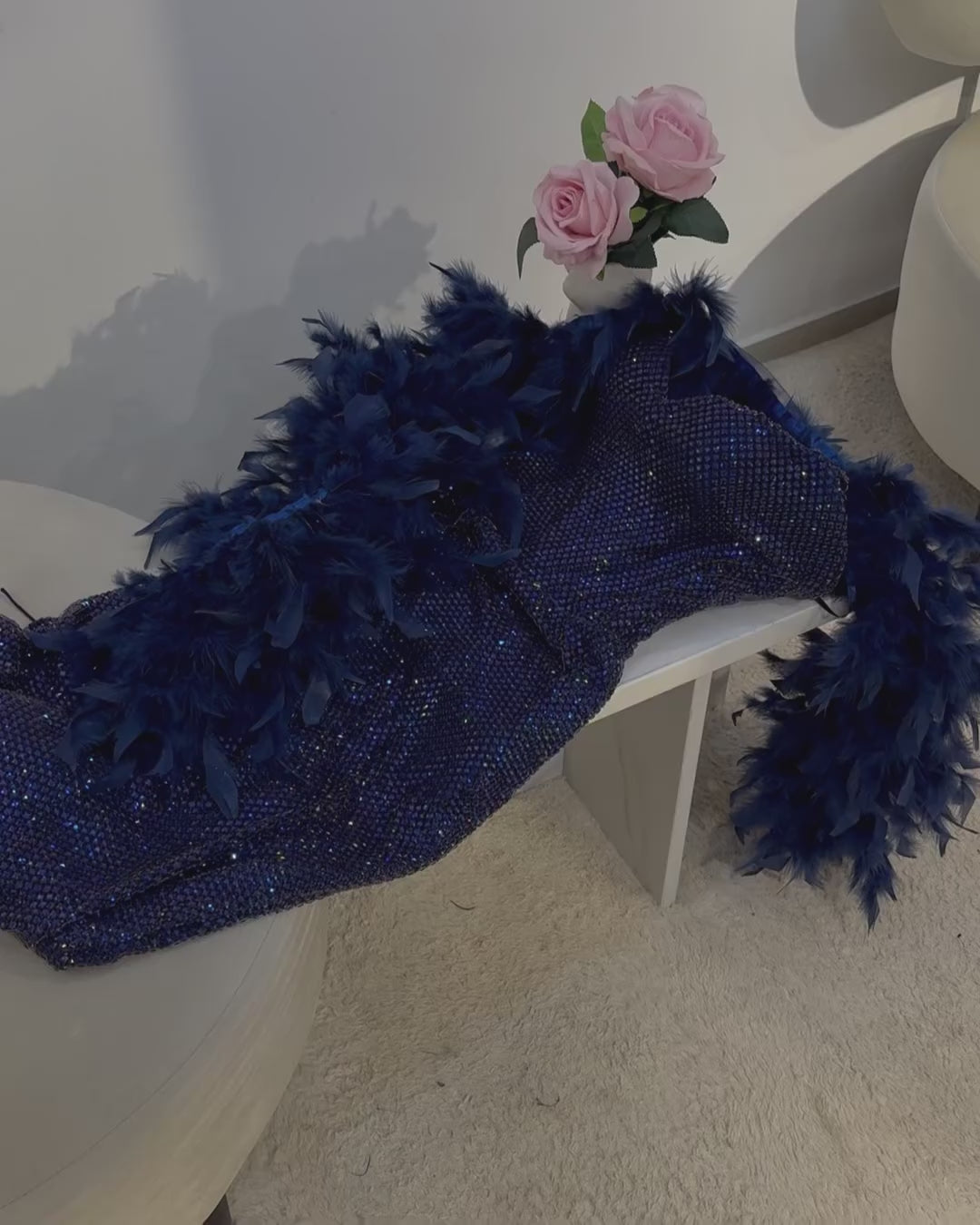 Load video: Luxury Red Sequin Strapless Evening Dress with Feather Shawl SH567