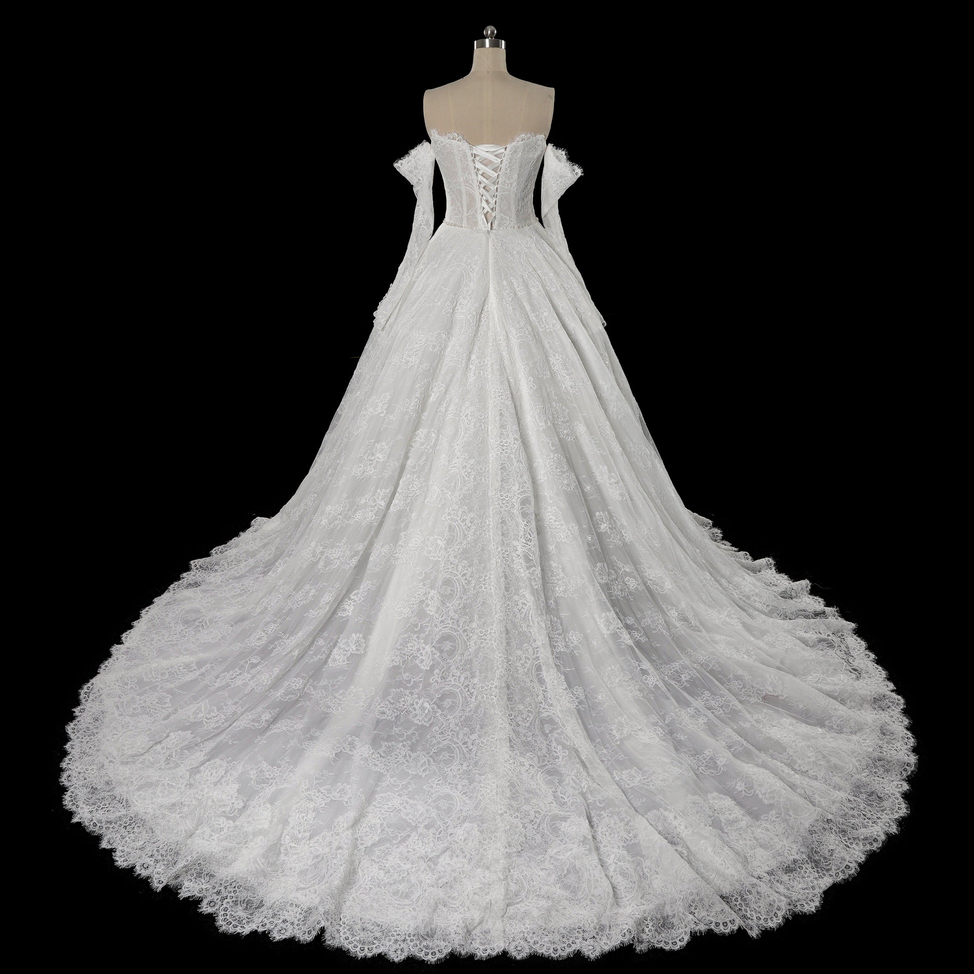 Off White Luxury Ball Gown Wedding Dress Beaded With Veil SW715 Sheer Fairy