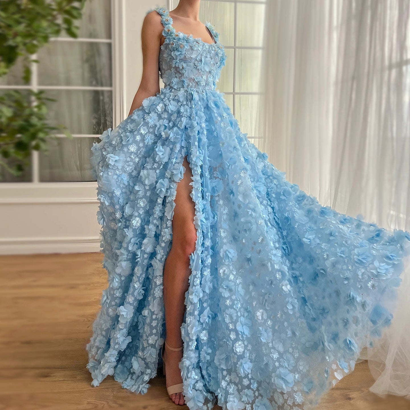 Chic Lilac 3D Embroidered Flowers Slit Evening Dress SS357