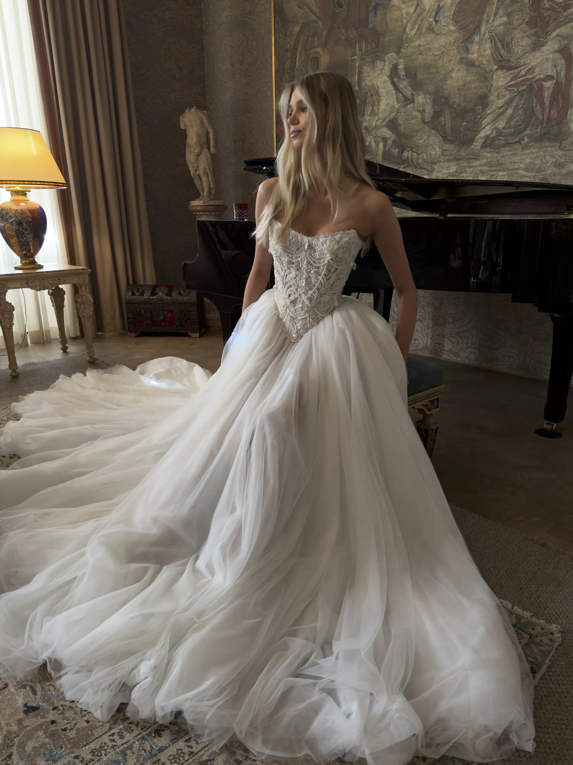 Sweetheart Beaded Lace Ball Gown Tulle Corset Wedding Dress SW217 – SHEER FAIRY