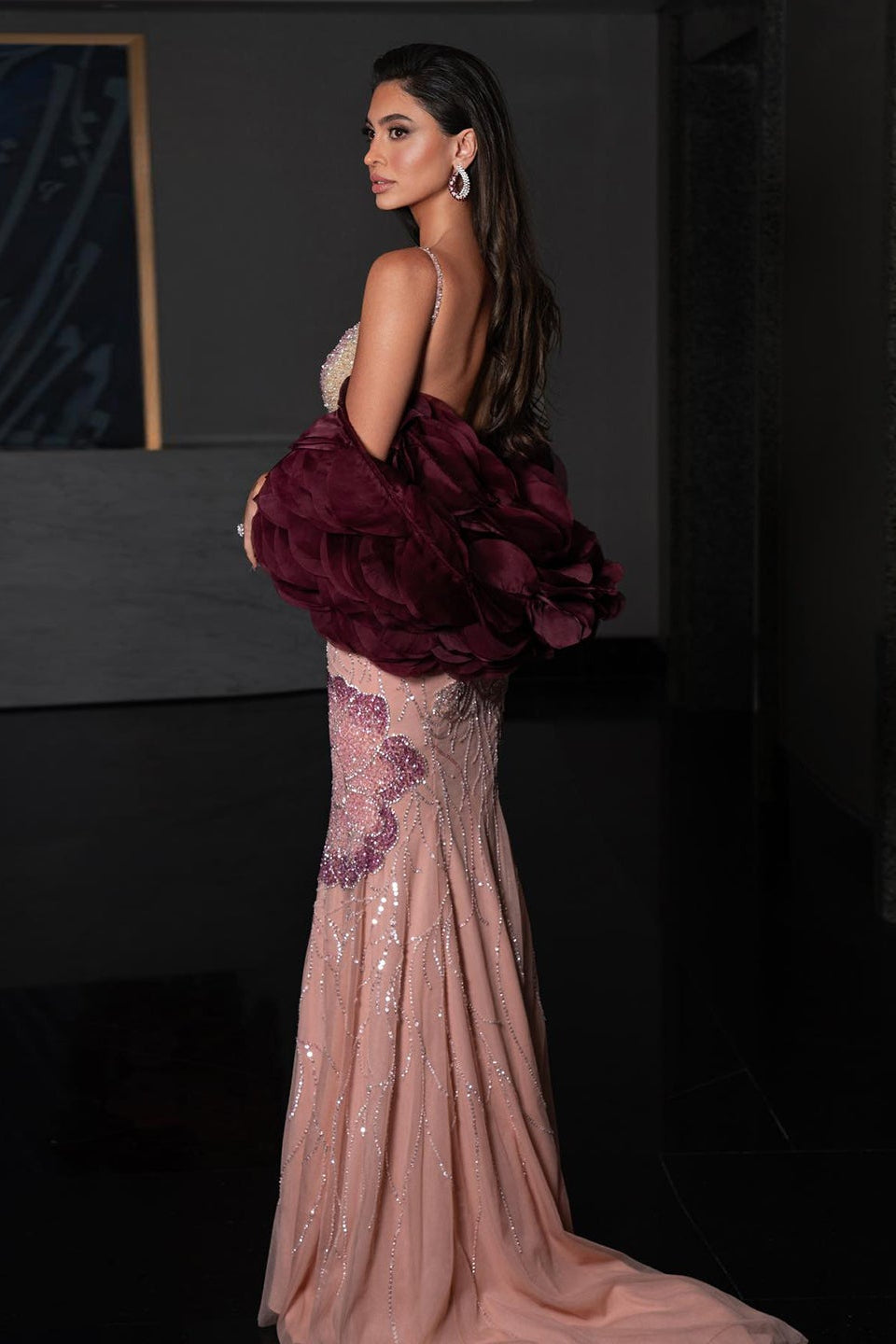Luxury Pink Beaded Plunging Mermaid Evening Dress SS515