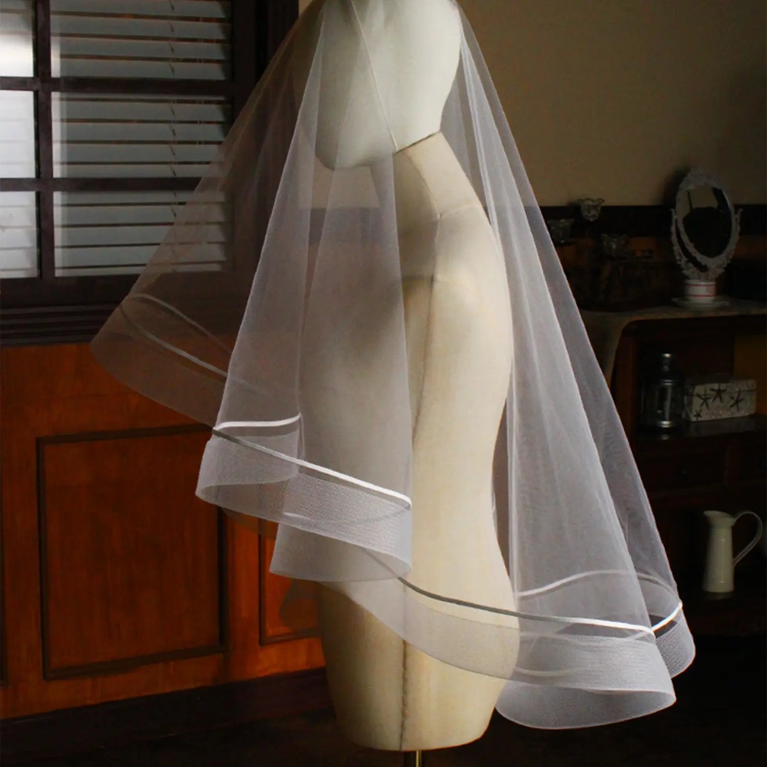 Chic White Wavy Ribbon Border Tiered Bridal Tulle Veil BV008 SHEER FAIRY