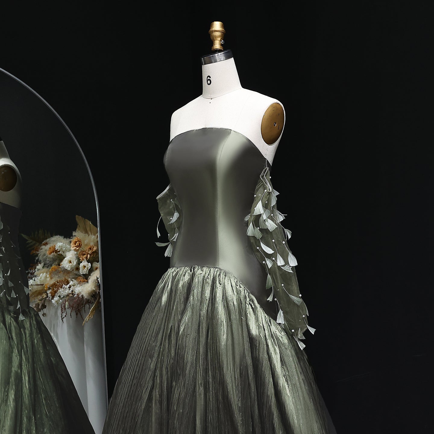 Luxury Green Strapless Off-Shoulder Evening Dress SF211