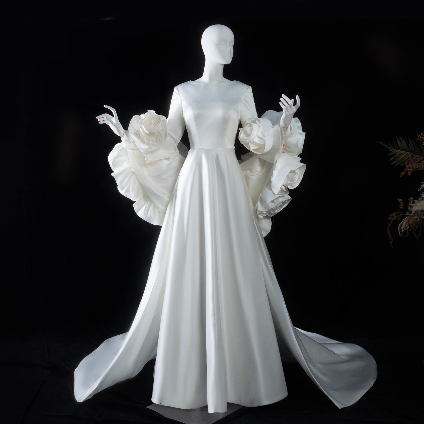 Ivory  Romantic A-Line Satin Wedding Dress 3D Rose Floral With Veil  SW661 Sheer Fairy