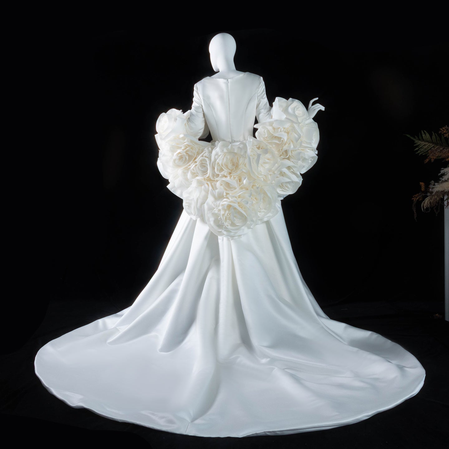 Ivory  Romantic A-Line Satin Wedding Dress 3D Rose Floral With Veil  SW661 Sheer Fairy