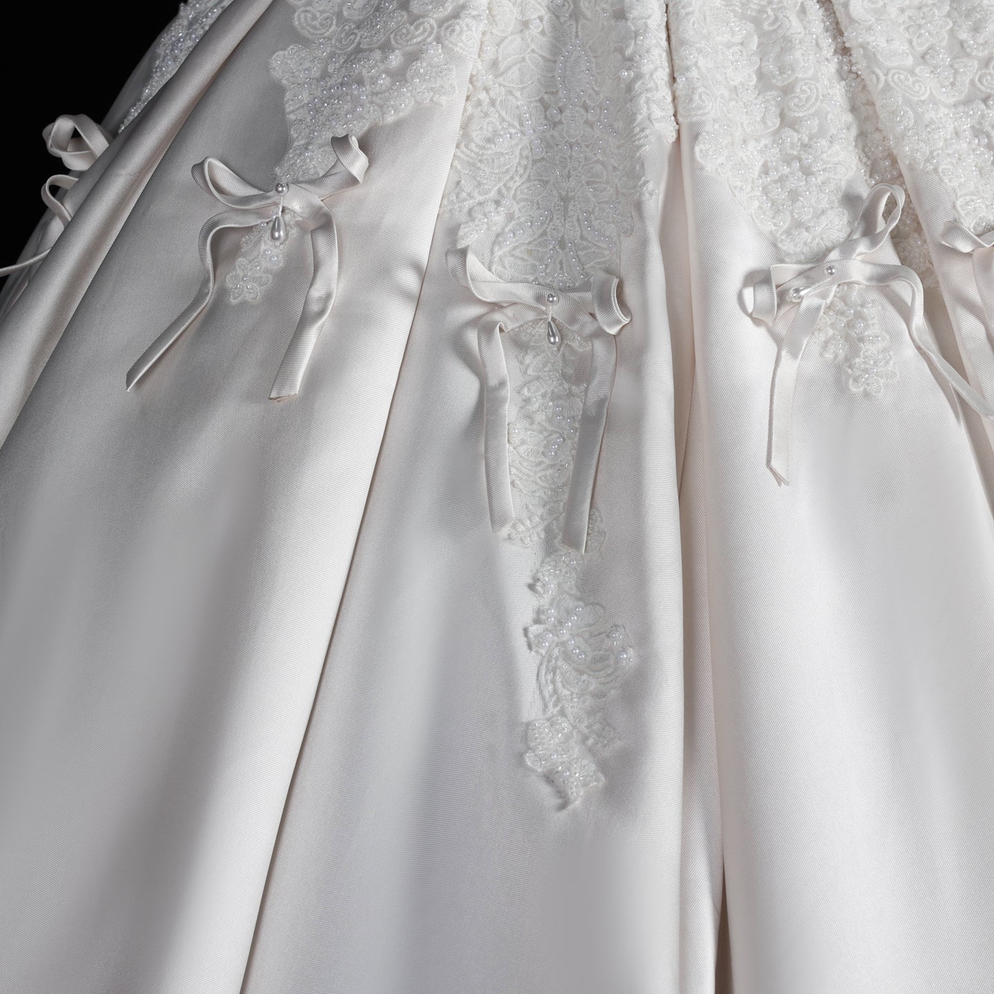 Elegant Ivory Satin Princess Ball Gown Wedding Dress Off the Shoulder with Bow Accent SW675 Sheer Fairy
