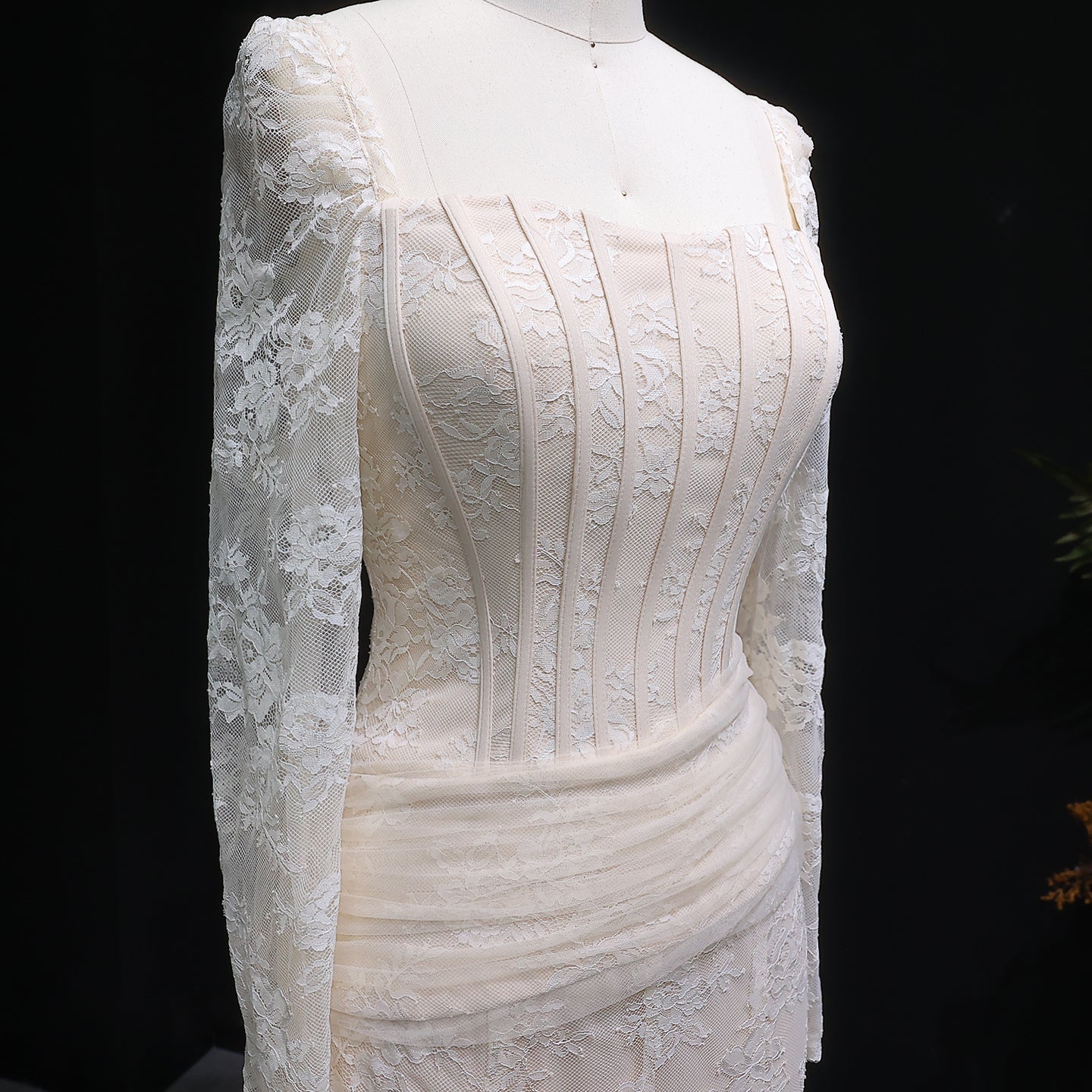 Elegant Lace Square Neck Mermaid Long Sleeves Evening Dress SF252