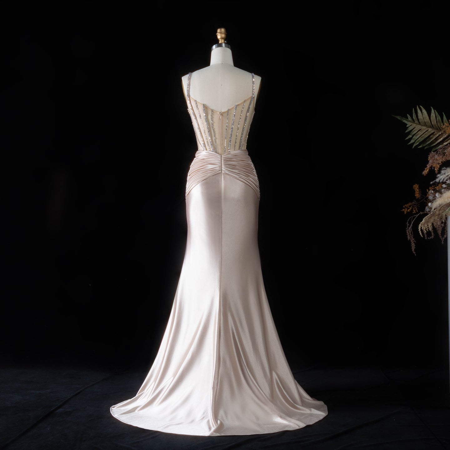 Sleeveless Sexy Mermaid Sheer Lace Champagne evening dress with  Beaded SH093（副本） Sheer Fairy
