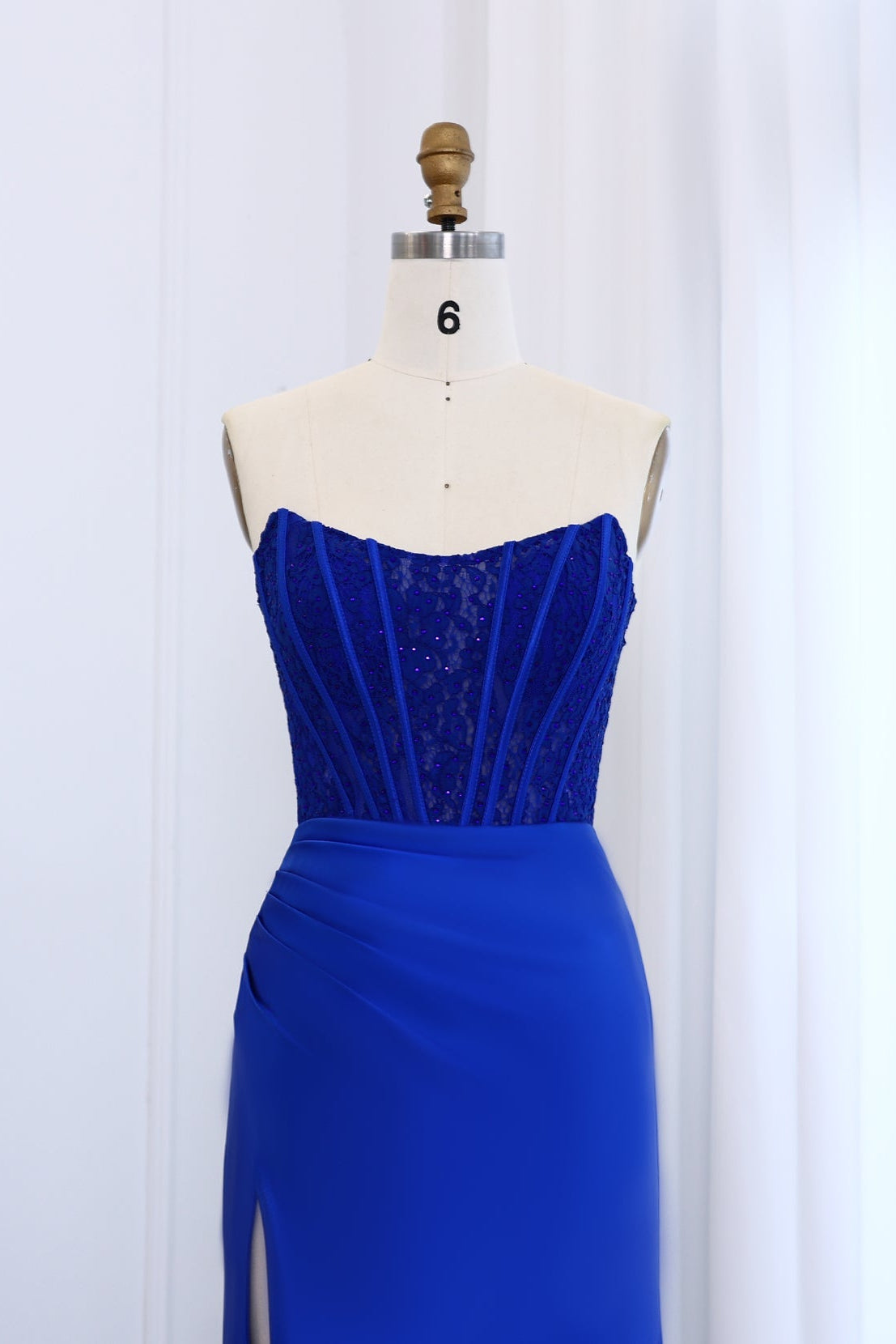 Modest Strapless Sweetheart Lace Mermaid Prom Dress SH050