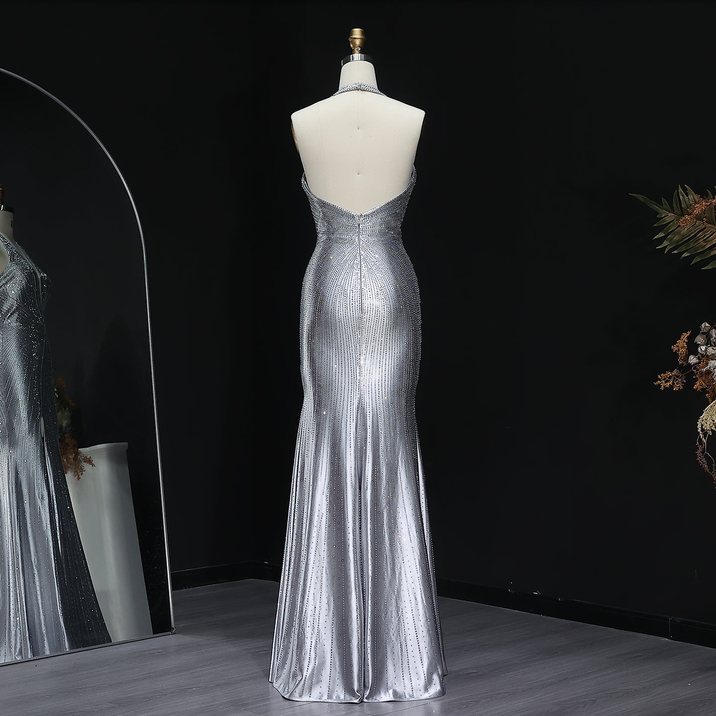Sparkly Crystal Gold Halter Mermaid Prom Dresses with Slit Open Back Long Women Party Evening Gowns