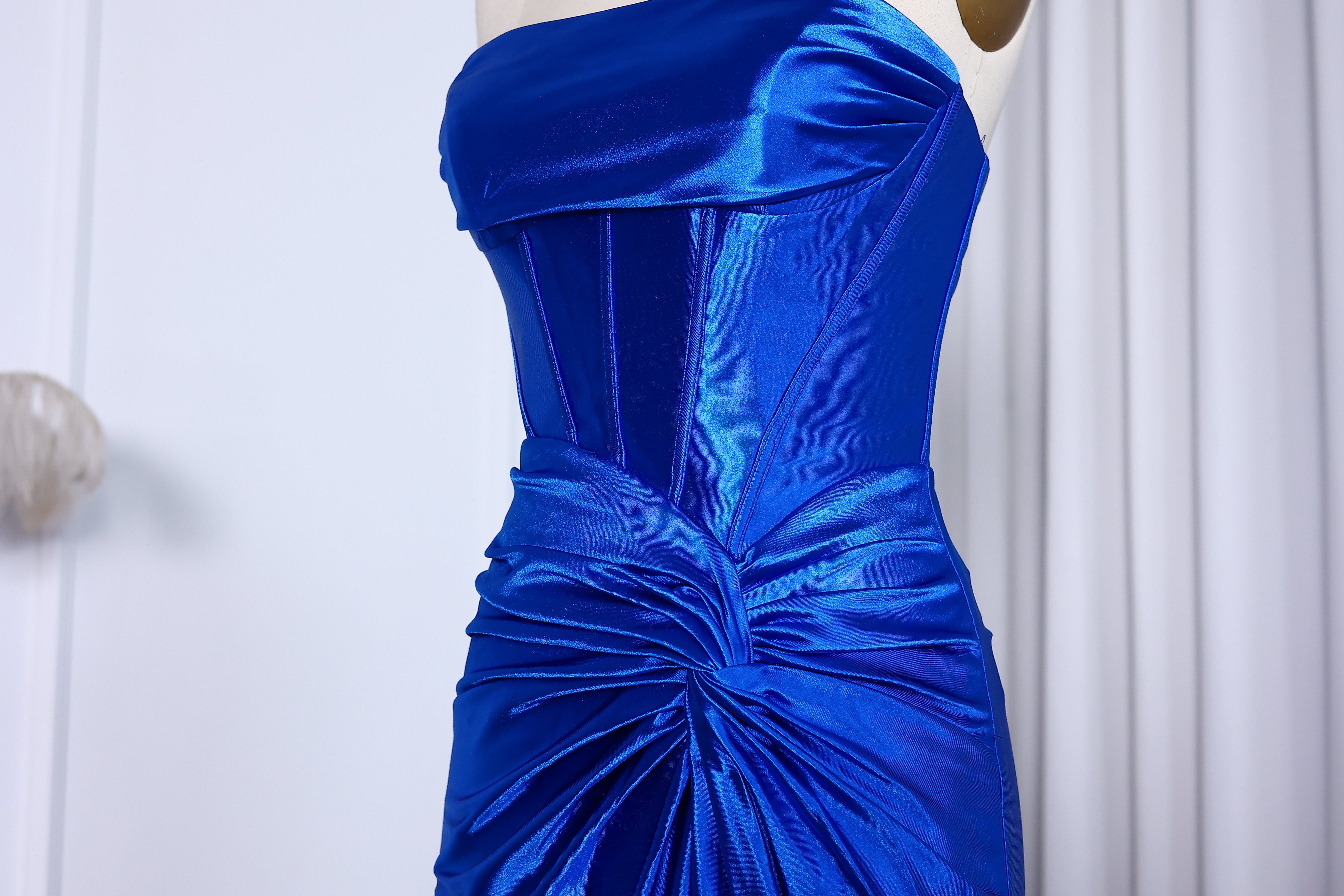 Elegant Strapless Mermaid Satin Long Prom Dress With Slit 2025 Long Girls Birthday Party Gowns