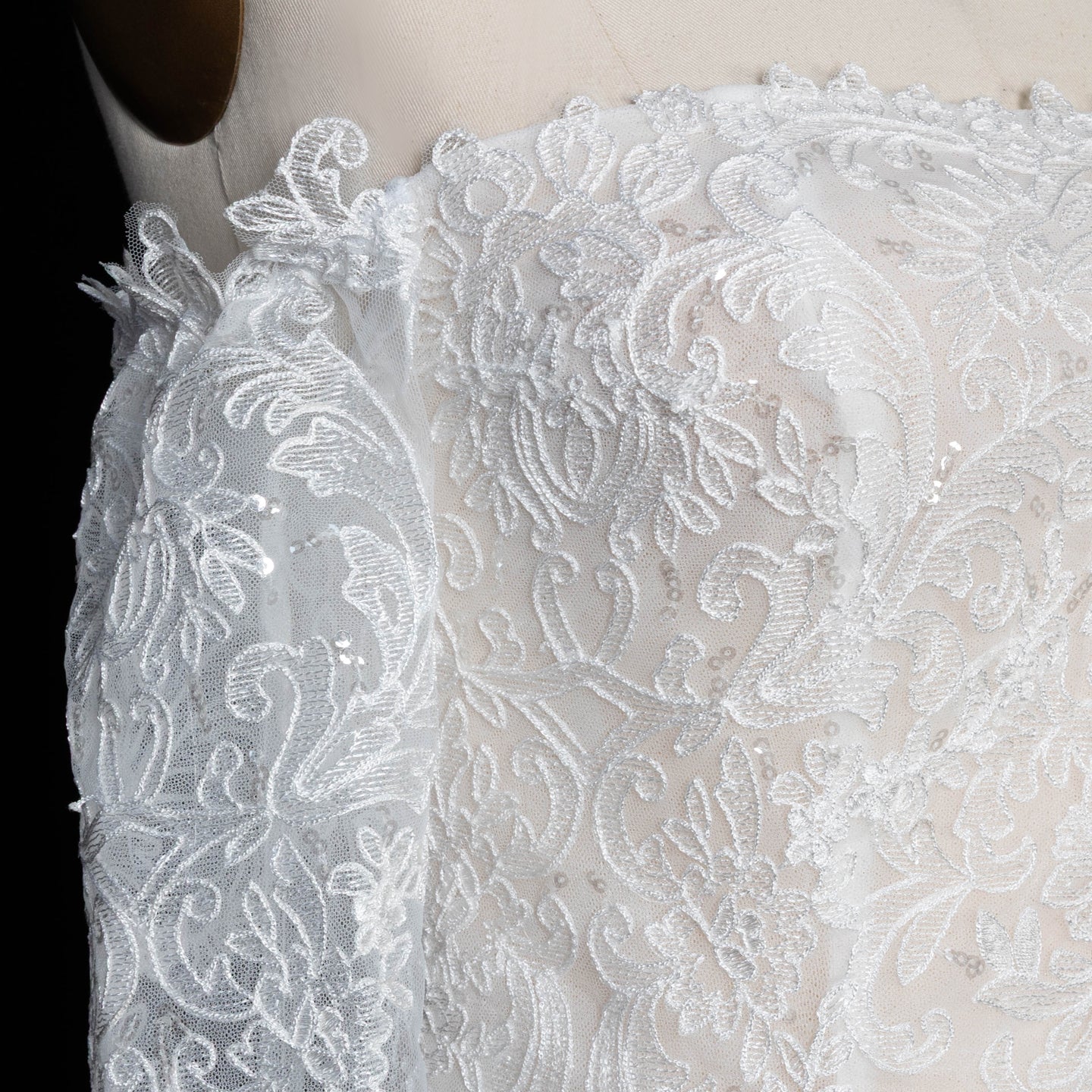 Off White  Lace Stunning Feminine Mermaid Wedding Dress Train  SW650 Sheer Fairy