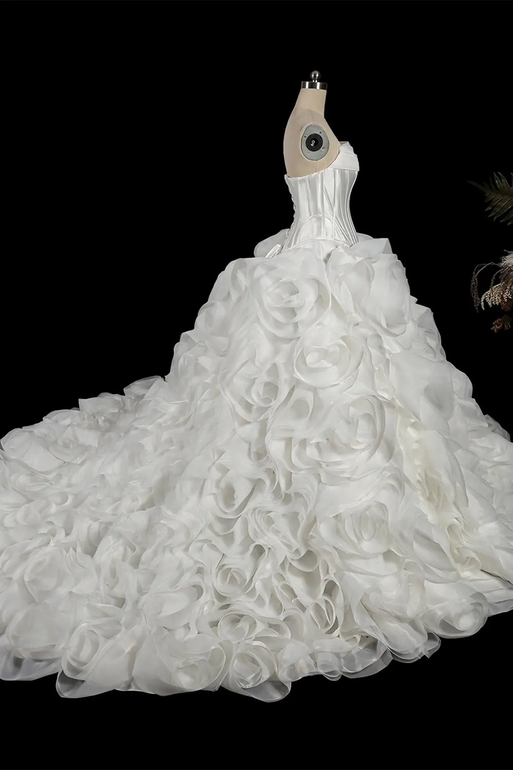 White Boned Corset 3D Flower Organza Ball Gown Wedding Dress SW751 Sheer Fairy