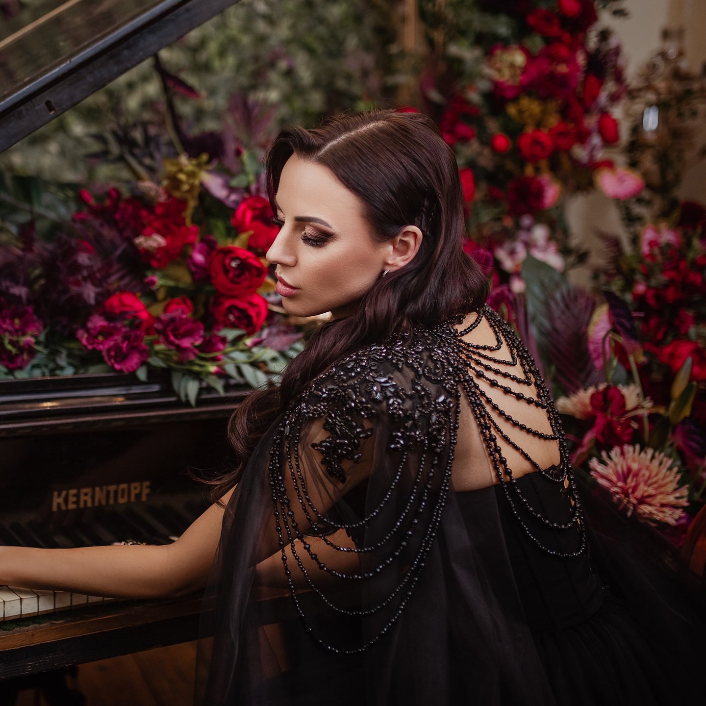 Black Beaded Strapless Detachable Capelet Ball Gown Wedding Dress SW564