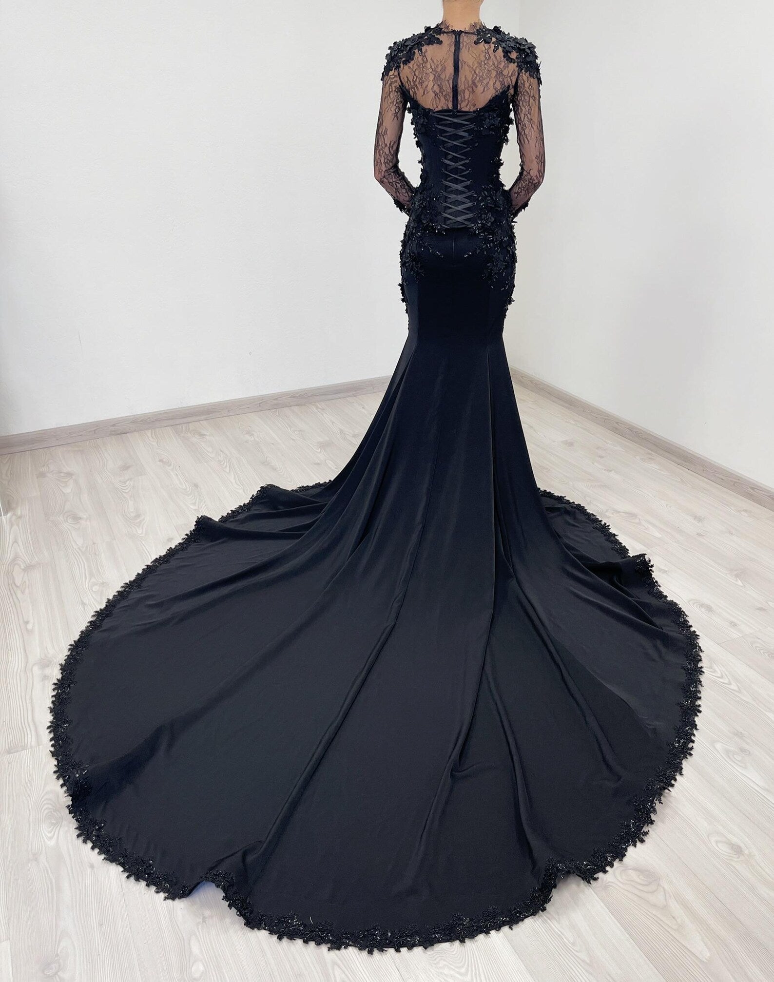 Black Gothic Lace Mermaid Wedding Dress with Long Sleeves SW552