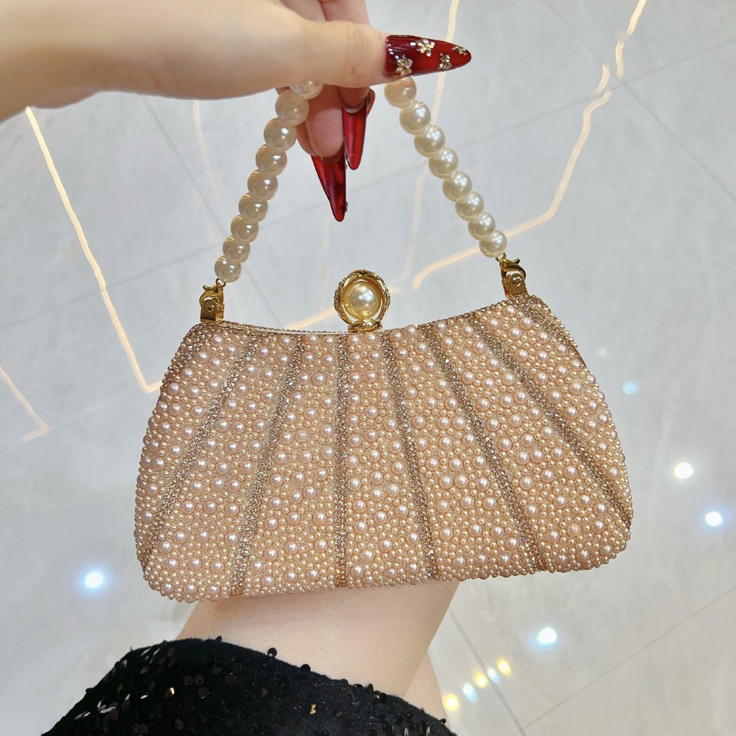 Luxury Pearl Beaded Evening Handbag HB002