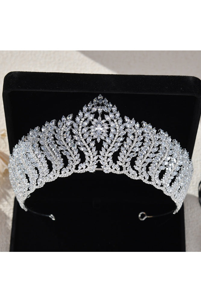 Exquisite and Luxurious Handmade Queen Crown HP001