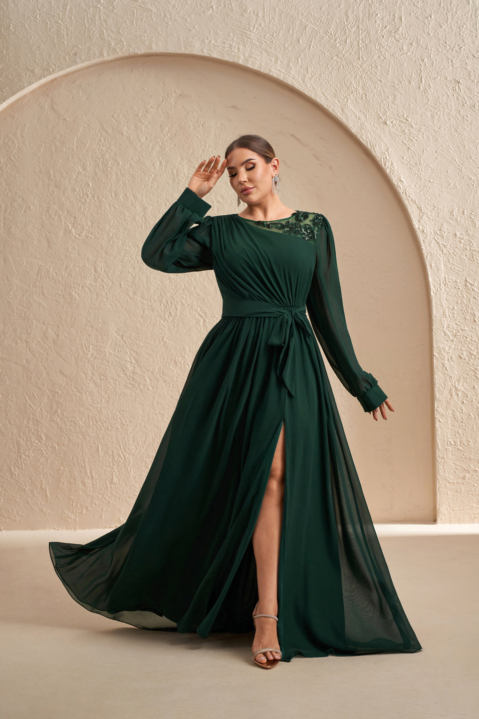 Plus Size Emerald Green Chiffon Long Sleeve Evening Dress SF607