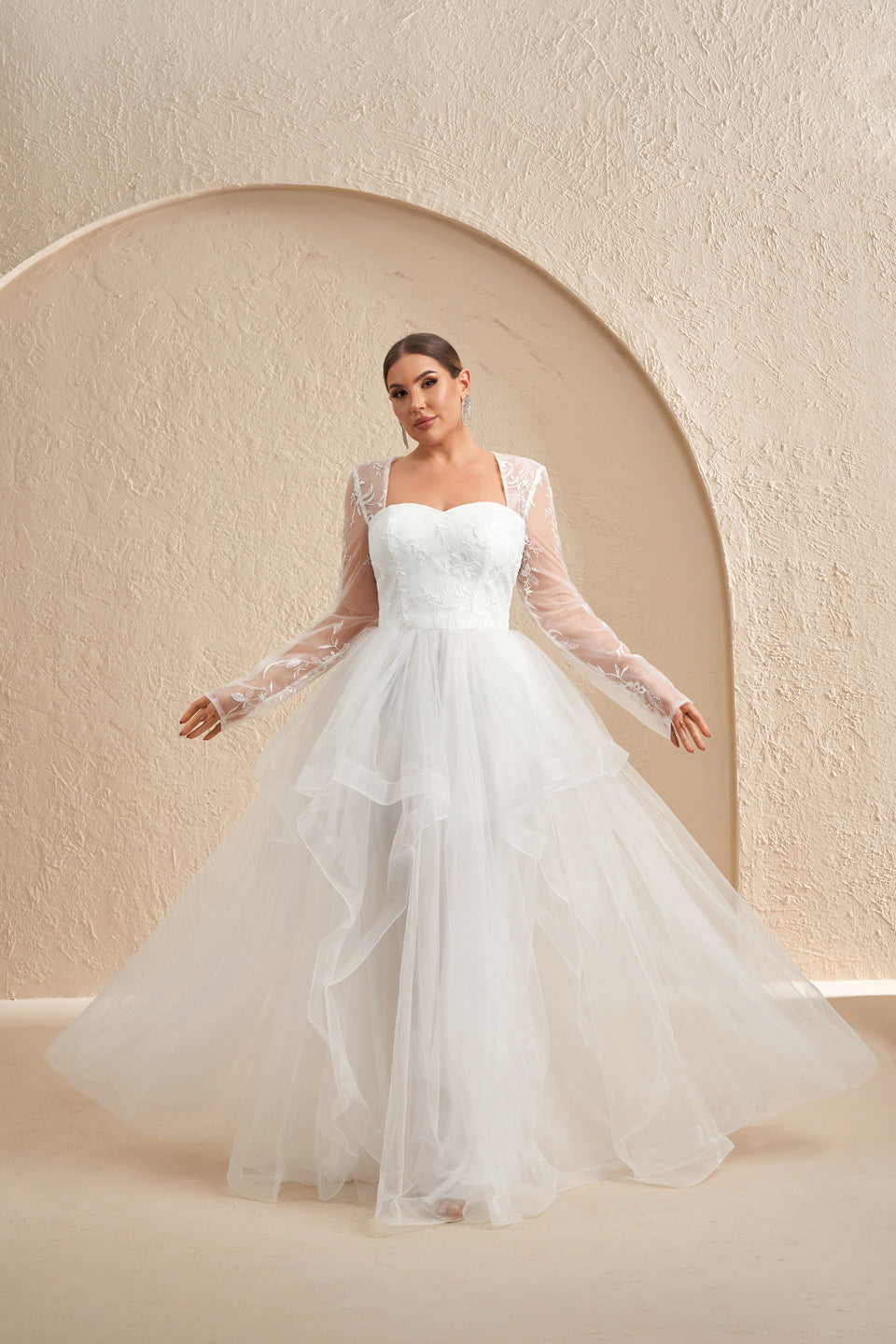 Plus Size White Lace Sweetheart Long Sleeve Wedding Dress SF603