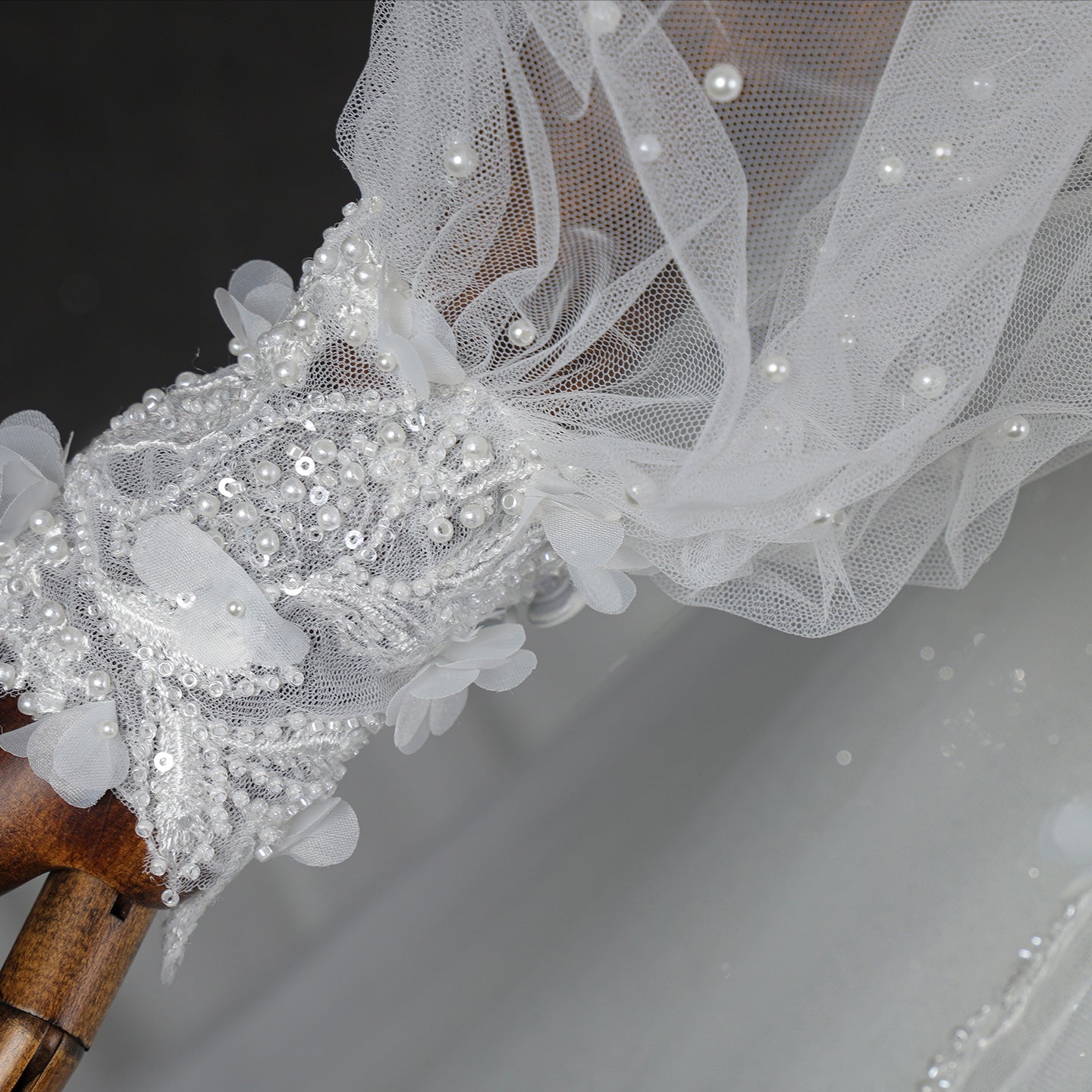 Luxury Lace Applique A-Line Wedding Dress with Puff Bishop Sleeve SW716 Sheer Fairy