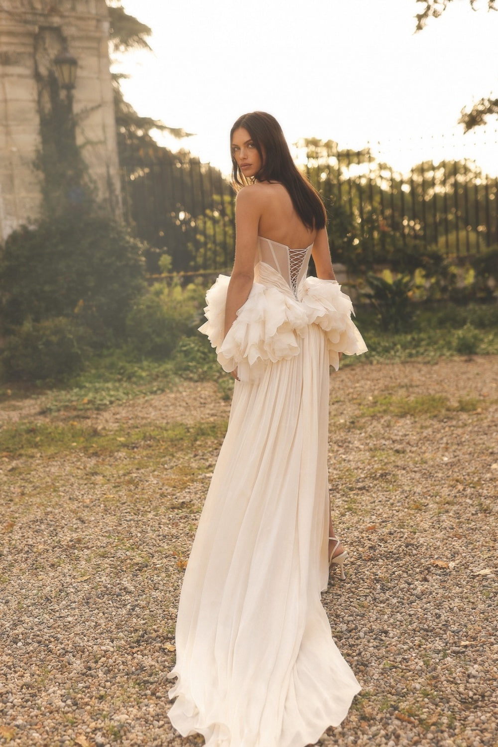 Strapless Bridal Gown V-Neck Mermaid Wedding Dresses SW243 Sheer Fairy