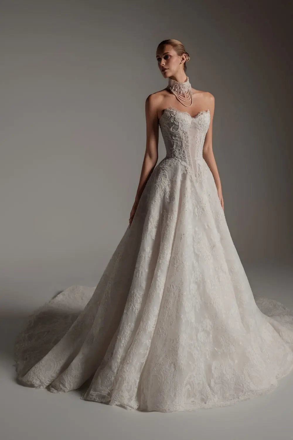 White Lace Ball Gown Sweetheart Wedding Dress with Detachable Capelet SW166 Sheer Fairy