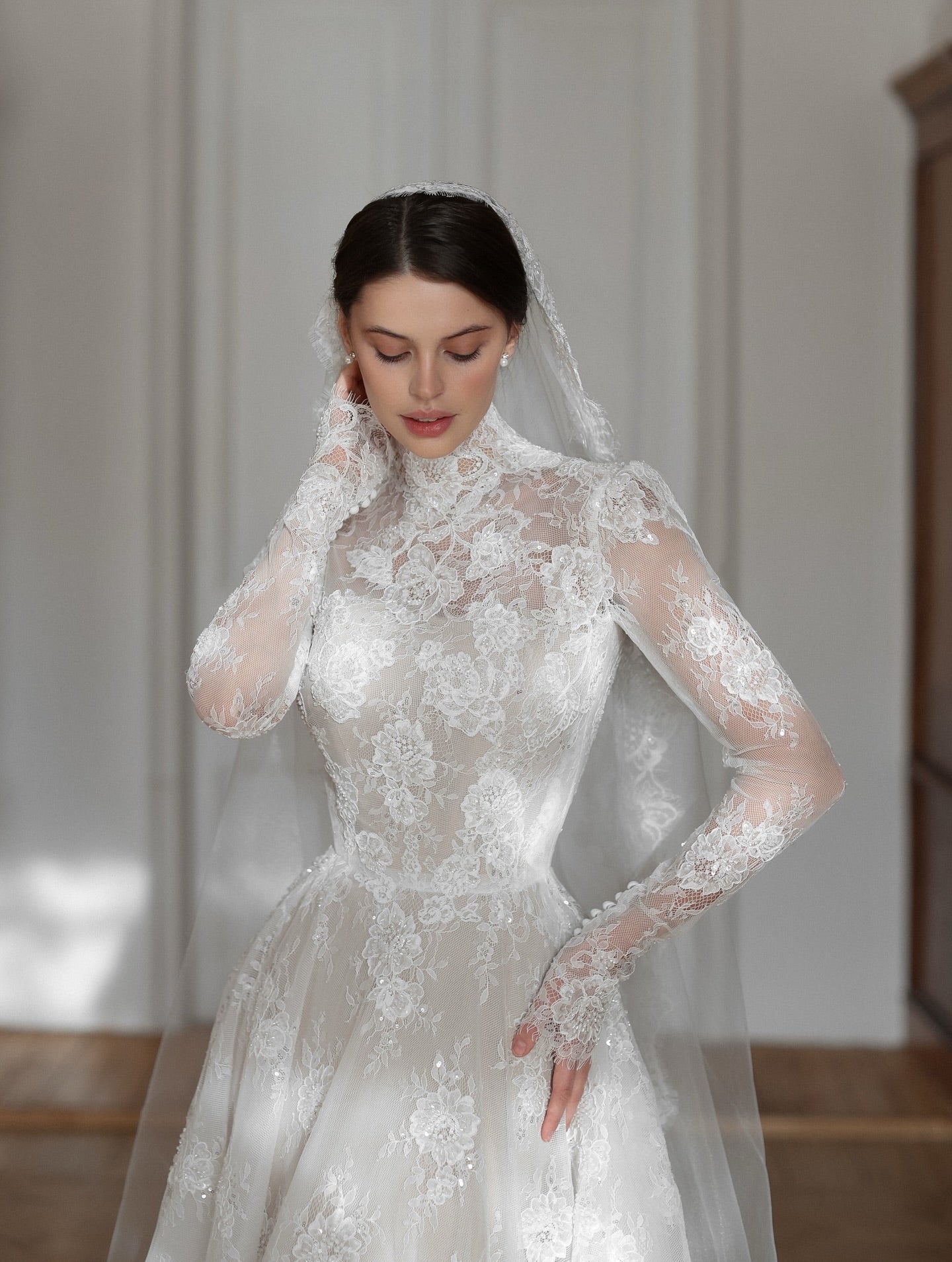 Elegant High Neck Lace Long Sleeve Wedding Dress with Veil  SW277 Sheer Fairy