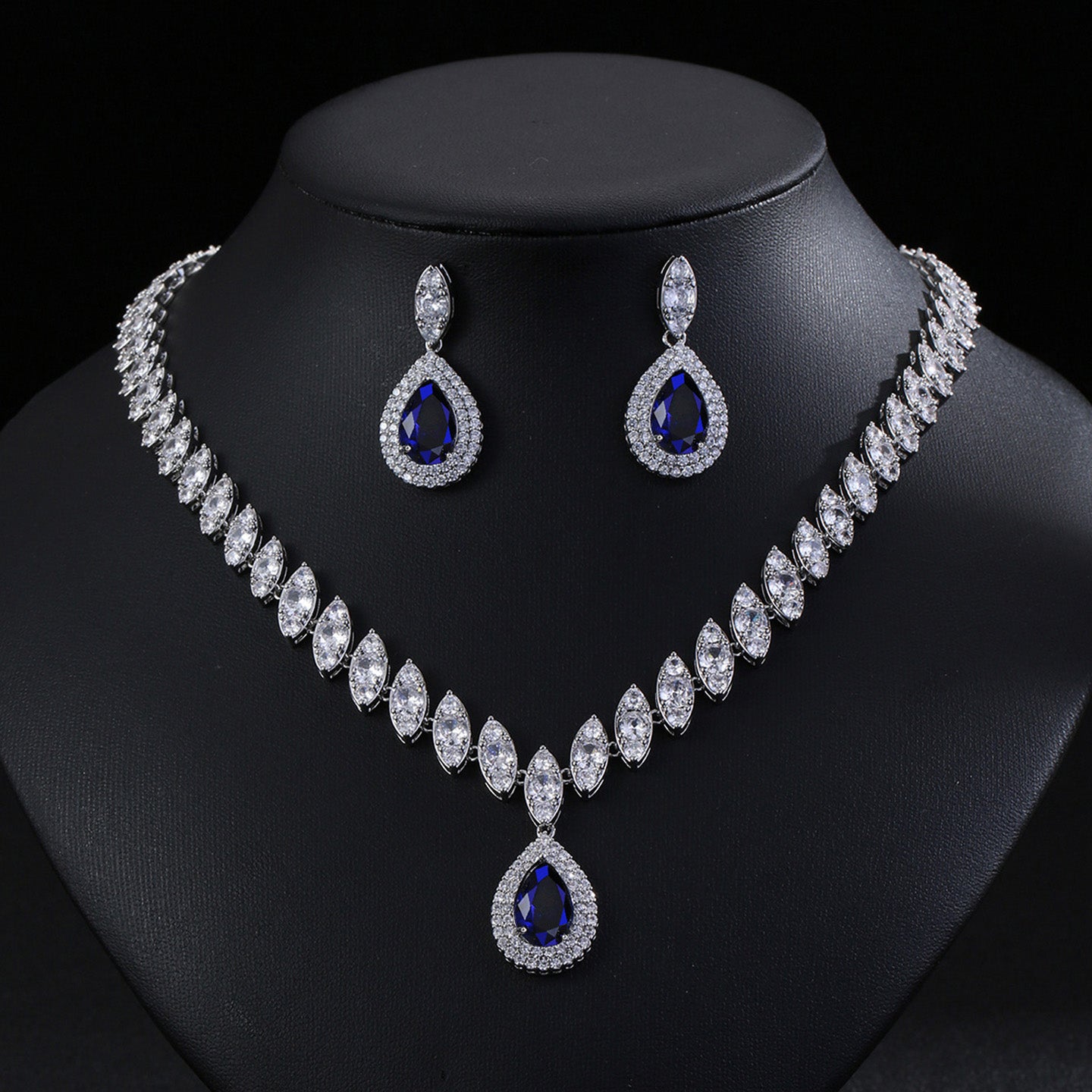 Luxury Teardrop Necklace Earrings Jewelry JW001