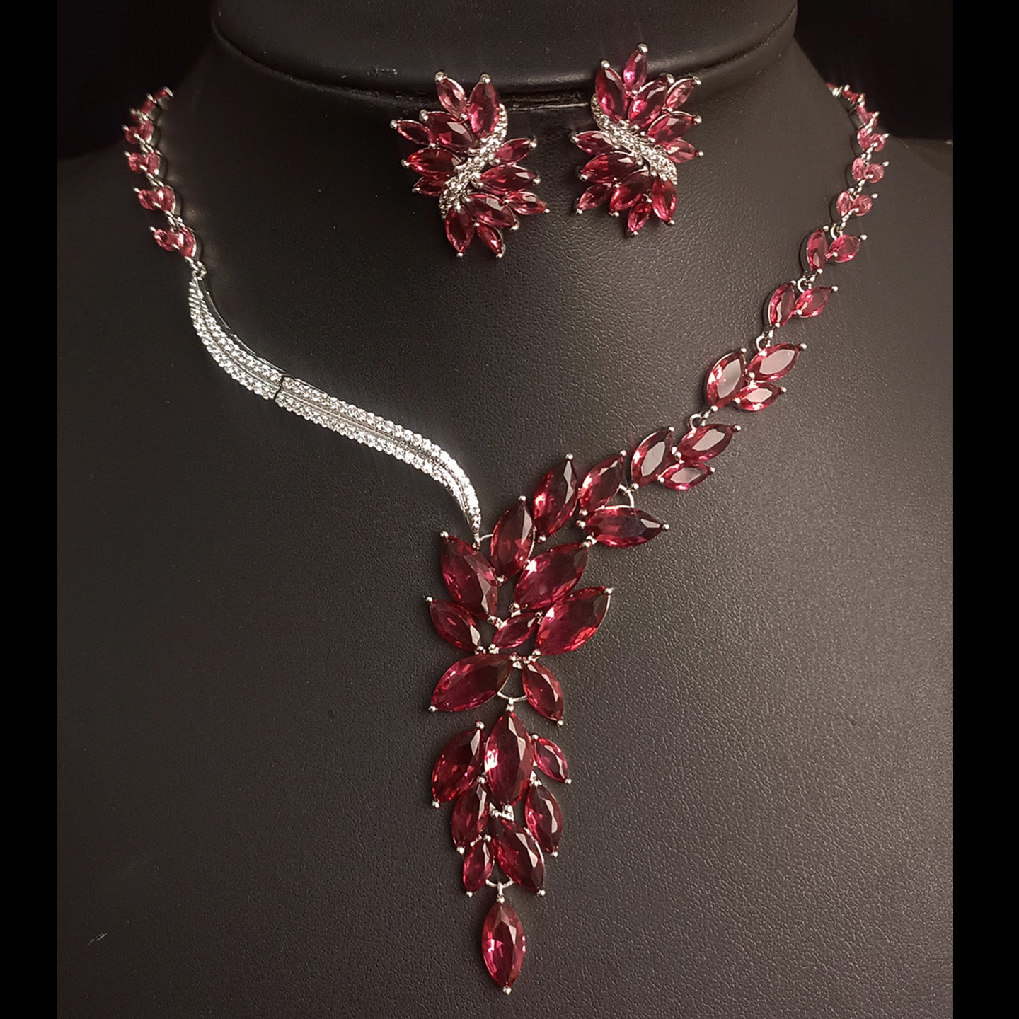 Luxury Crystal Leaf Bridal Jewelry Set JW004